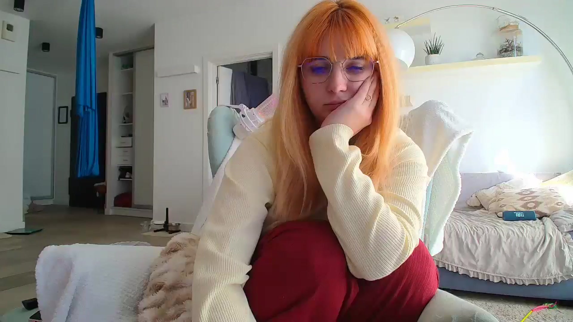 Gallery image thumbnail from Slutty_Kat's myfreecams stream on, 10/20/2025, 10:14 image 5 of 20