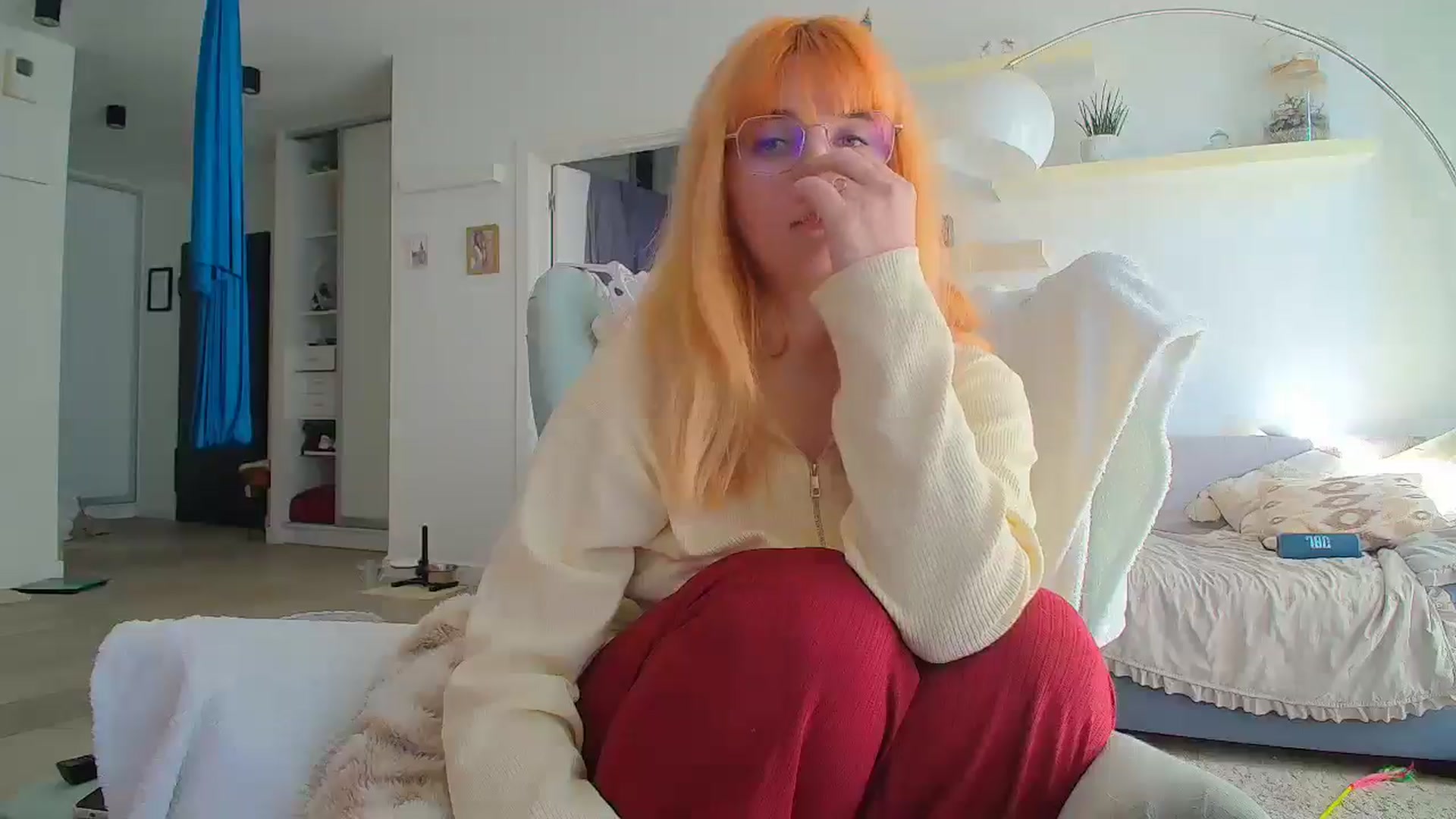 Gallery image thumbnail from Slutty_Kat's myfreecams stream on, 10/20/2025, 10:14 image 9 of 20