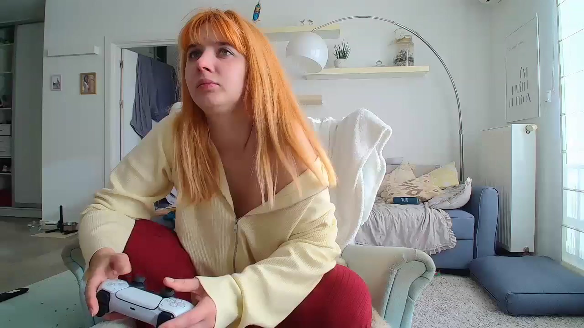 Gallery image thumbnail from Slutty_Kat's myfreecams stream on, 10/21/2025, 07:29 image 13 of 20