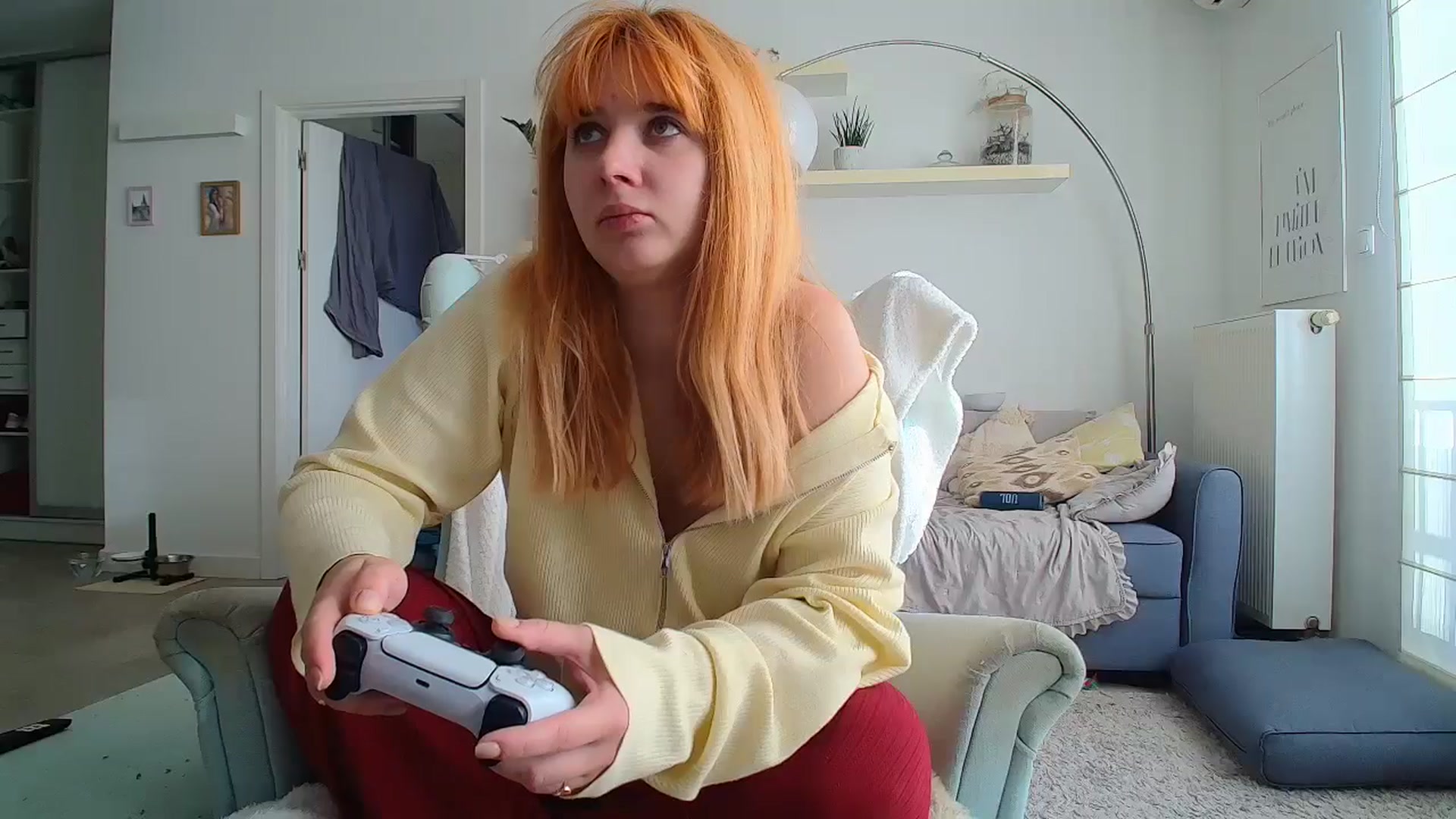 Gallery image thumbnail from Slutty_Kat's myfreecams stream on, 10/21/2025, 07:29 image 5 of 20