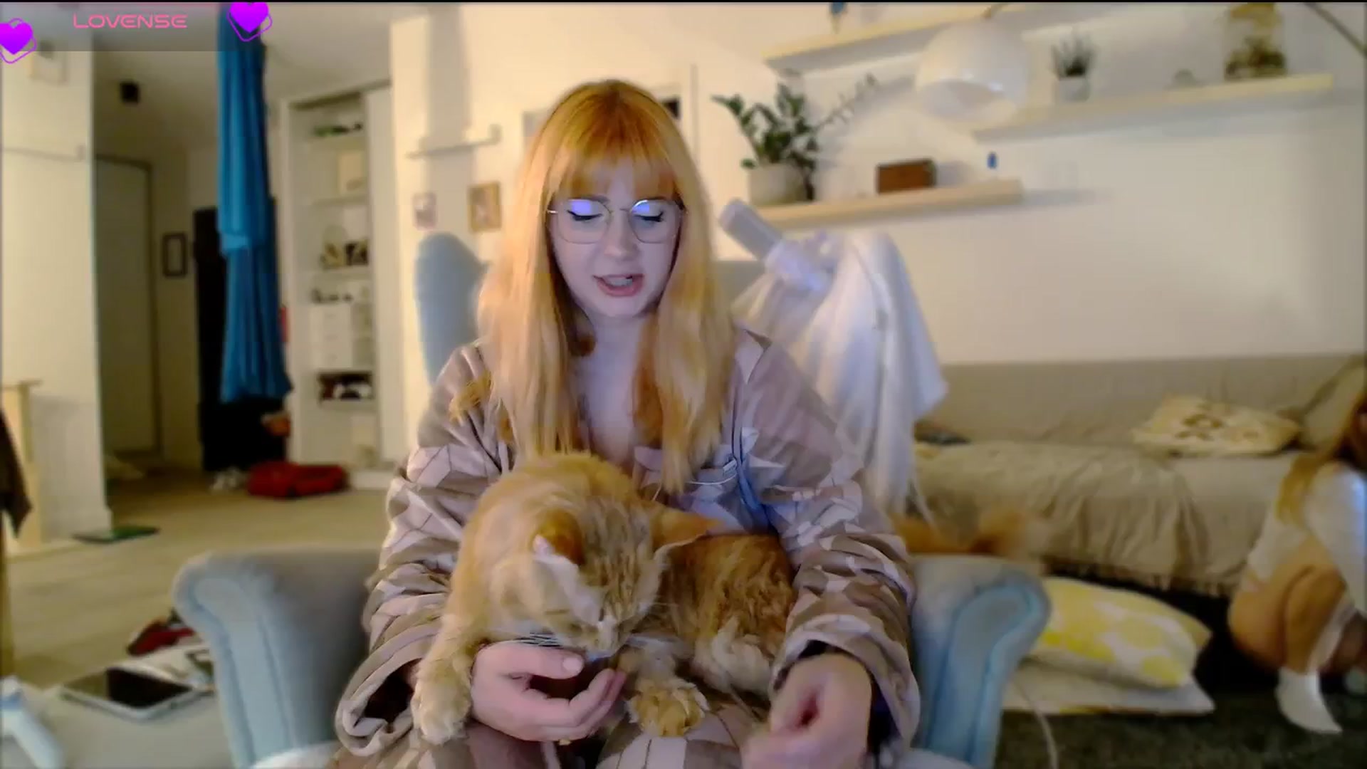 Gallery image thumbnail from Slutty_Kat's myfreecams stream on, 10/24/2025, 22:27 image 18 of 20