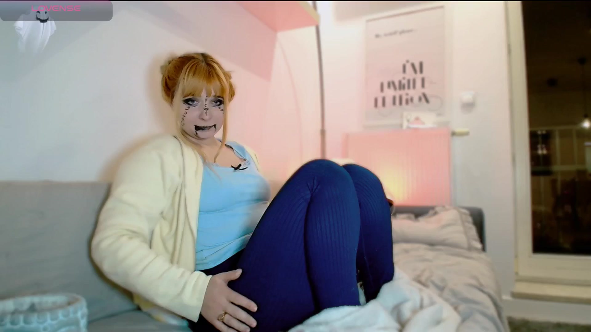 Gallery image thumbnail from Slutty_Kat's myfreecams stream on, 10/28/2025, 22:10 image 11 of 20
