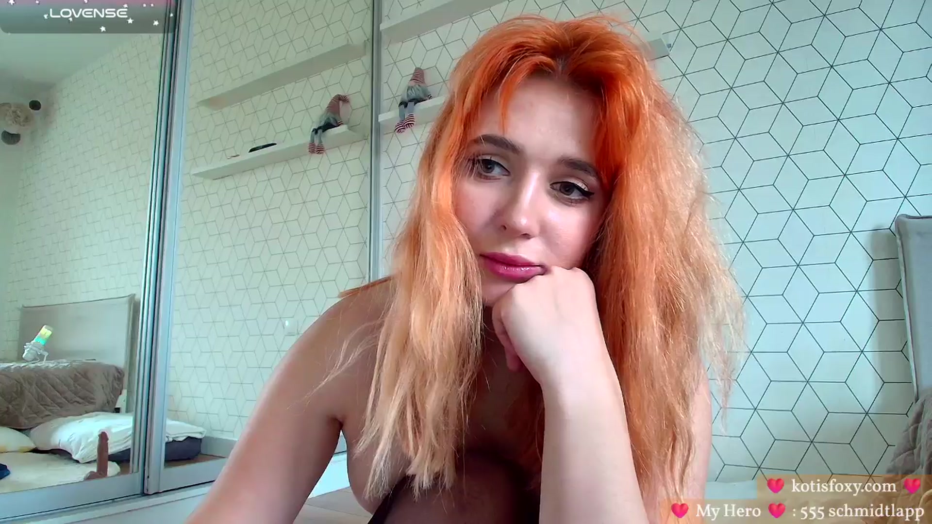 Gallery image thumbnail from Slutty_Kat's myfreecams stream on, 11/28/2025, 08:35 image 16 of 20
