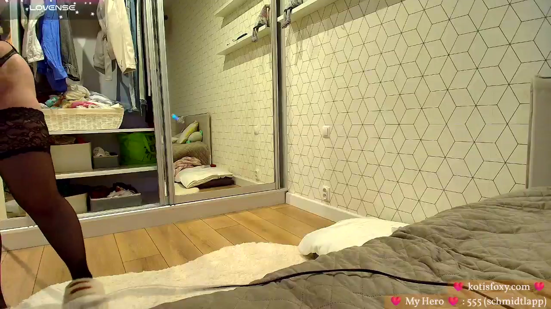 Gallery image thumbnail from Slutty_Kat's myfreecams stream on, 11/28/2025, 15:58 image 10 of 20