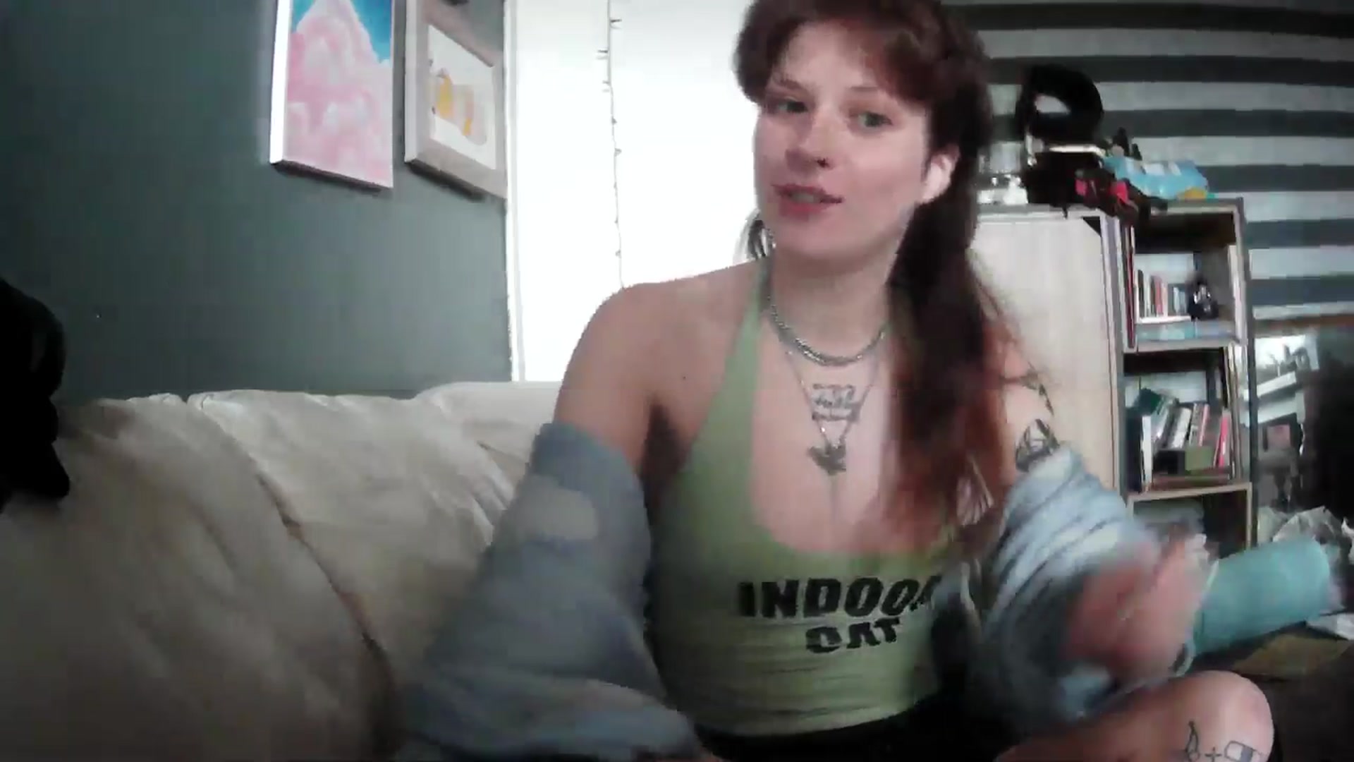 Gallery image thumbnail from SmallSaint's myfreecams stream on, 01/10/2026, 12:53 image 2 of 20