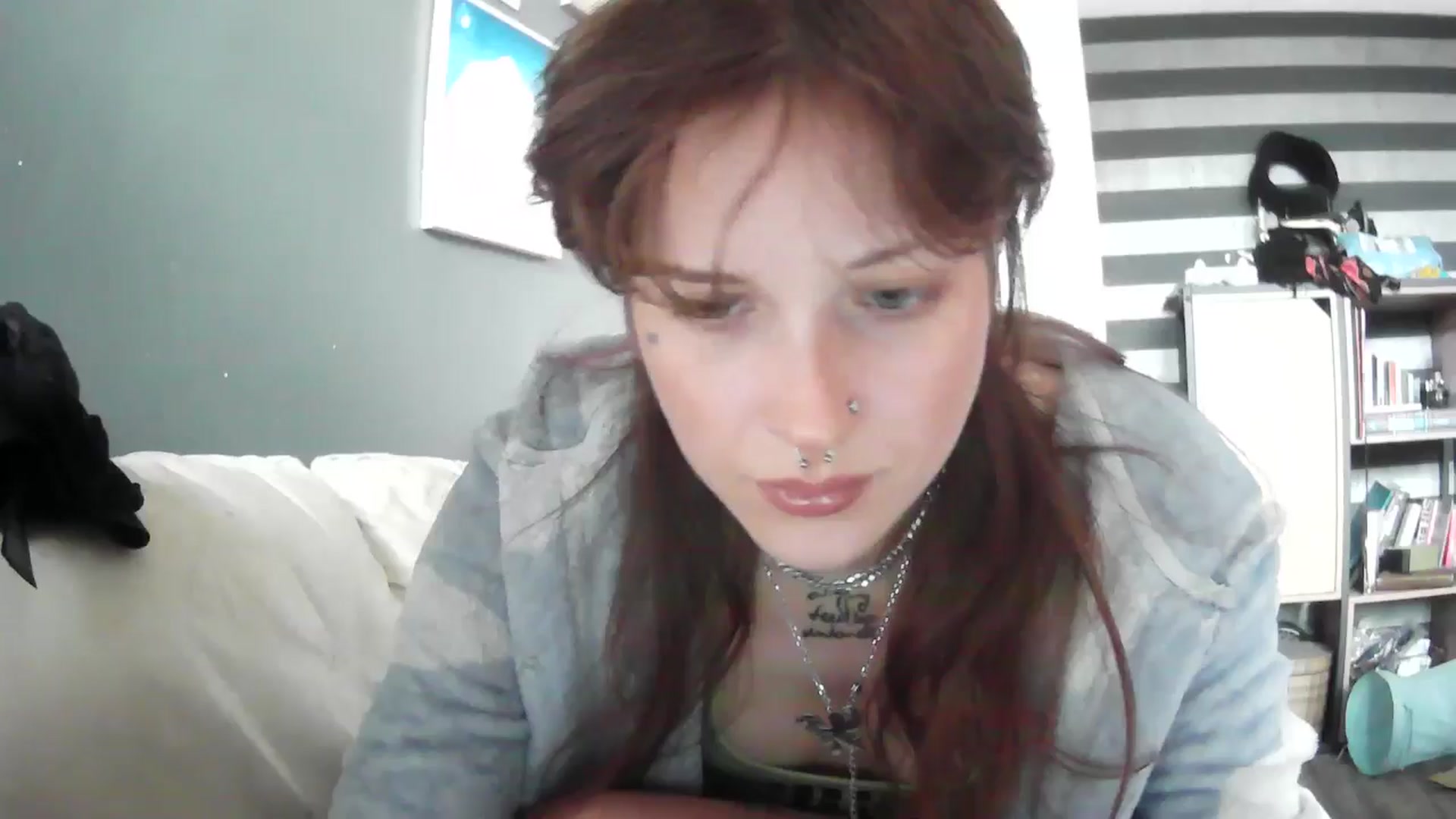 Gallery image thumbnail from SmallSaint's myfreecams stream on, 01/10/2026, 12:53 image 17 of 20