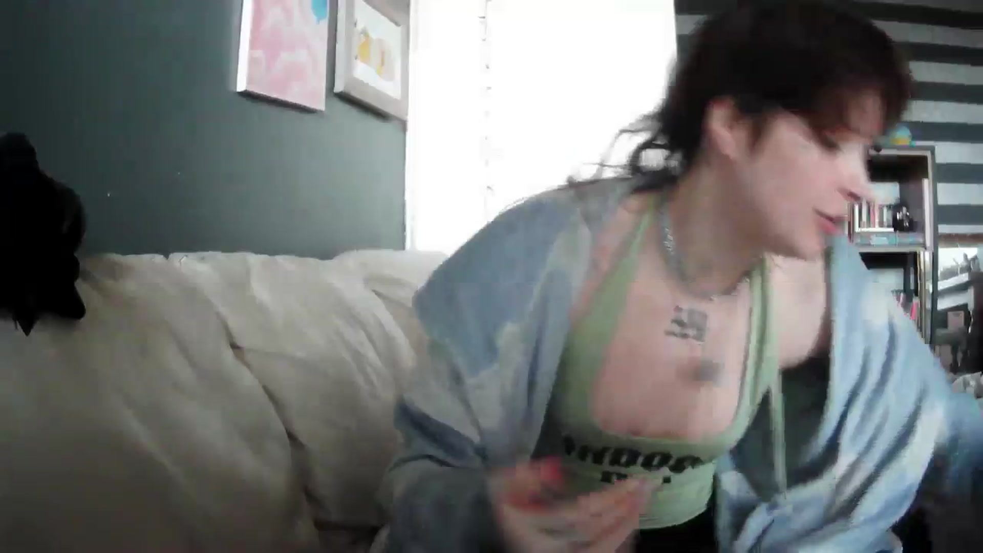 Gallery image thumbnail from SmallSaint's myfreecams stream on, 01/10/2026, 12:53 image 3 of 20