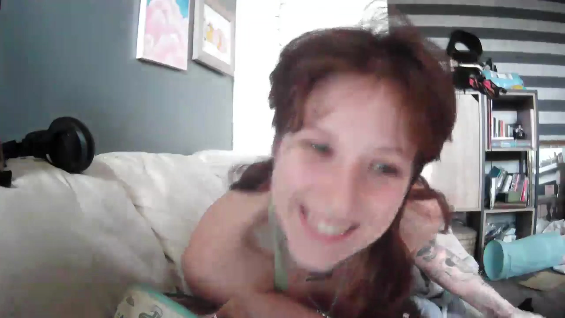 Gallery image thumbnail from SmallSaint's myfreecams stream on, 01/10/2026, 12:53 image 5 of 20