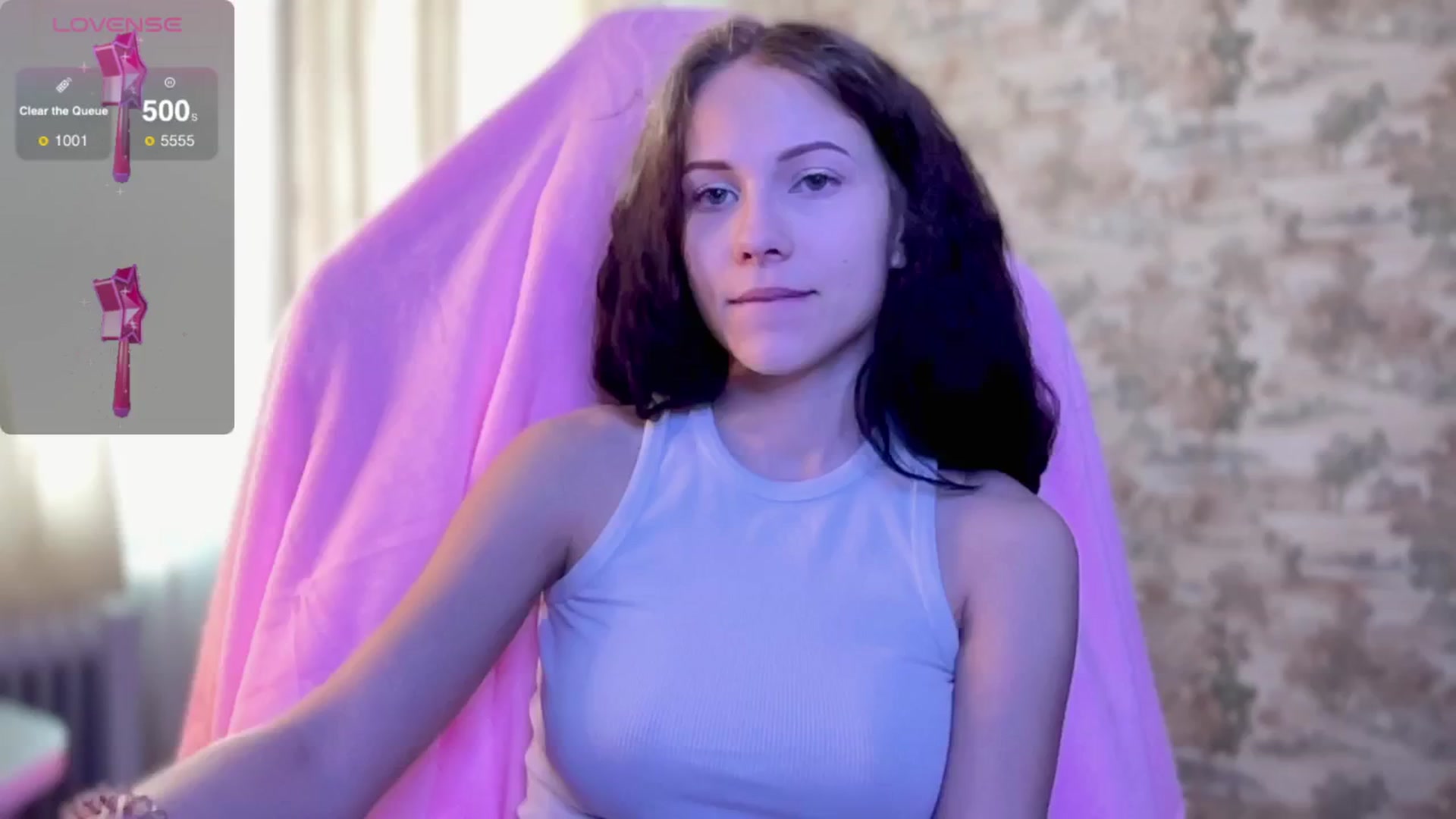 Gallery image thumbnail from Small_Emma0's myfreecams stream on, 04/19/2024, 11:41 image 6 of 20