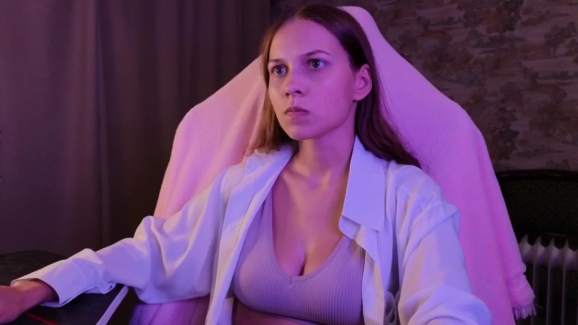 Gallery image thumbnail from Small_Emma0's myfreecams stream on, 11/20/2025, 14:35 image 18 of 20