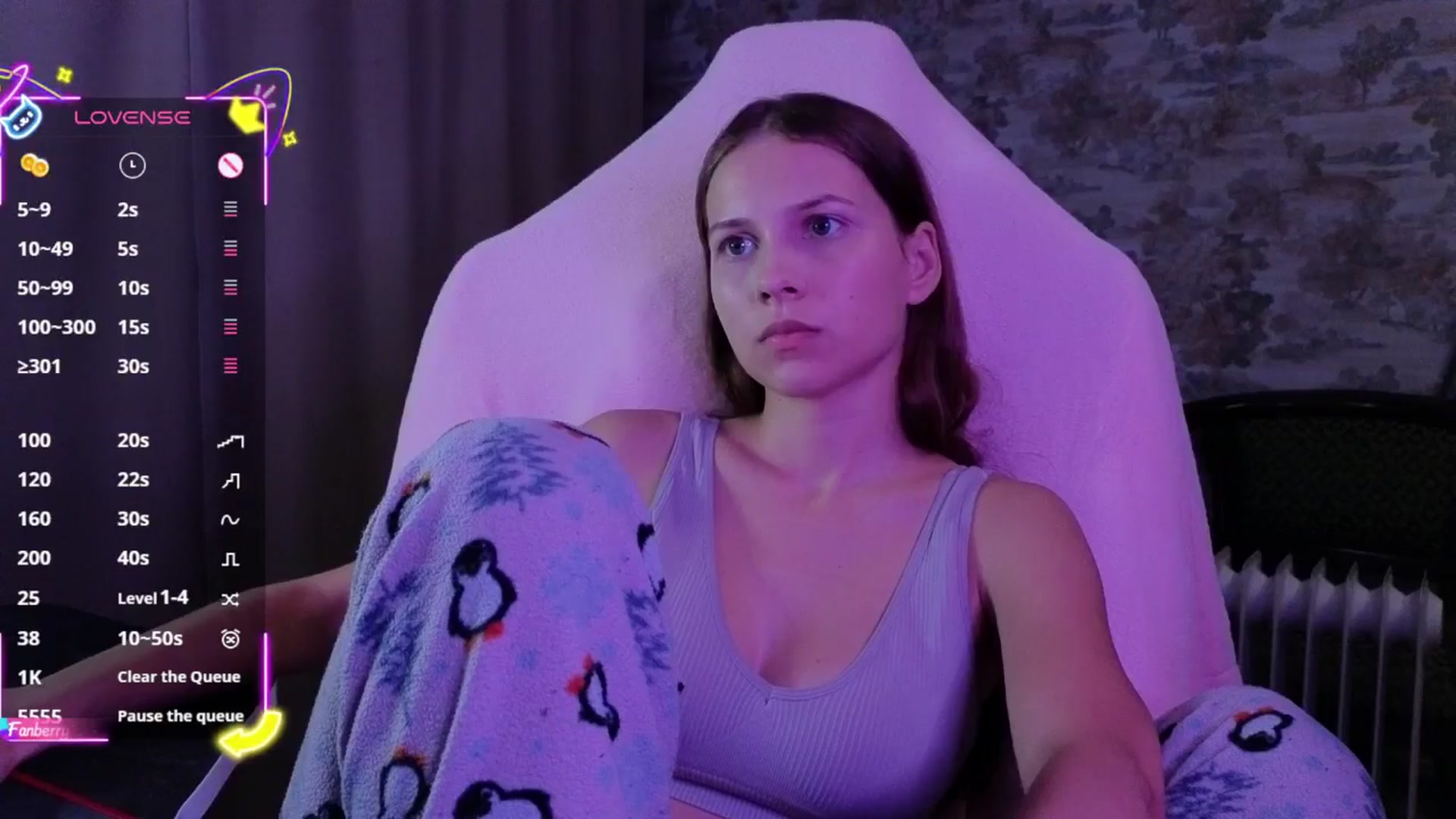 Gallery image thumbnail from Small_Emma0's myfreecams stream on, 11/27/2025, 18:33 image 17 of 20