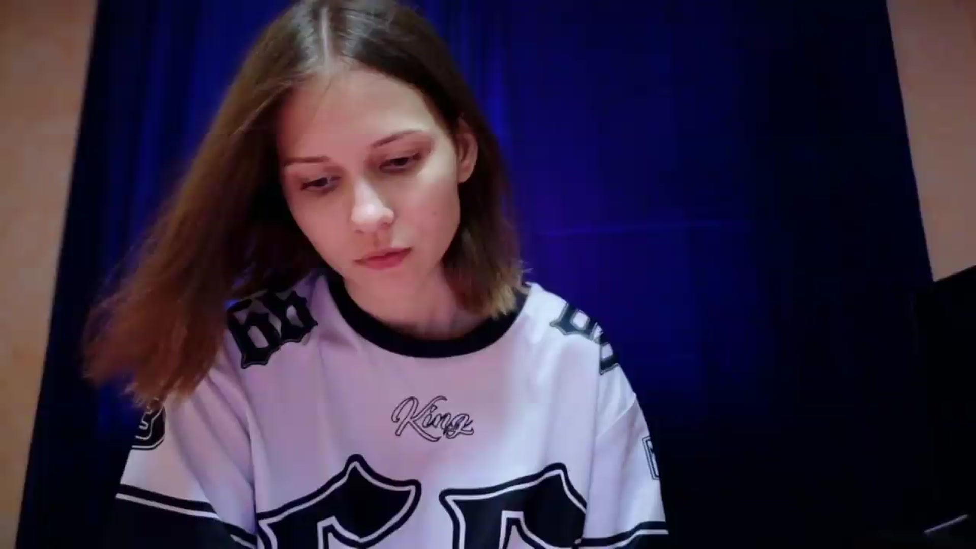 Gallery image thumbnail from Small_Emma0's myfreecams stream on, 07/29/2026, 12:12 image 1 of 20