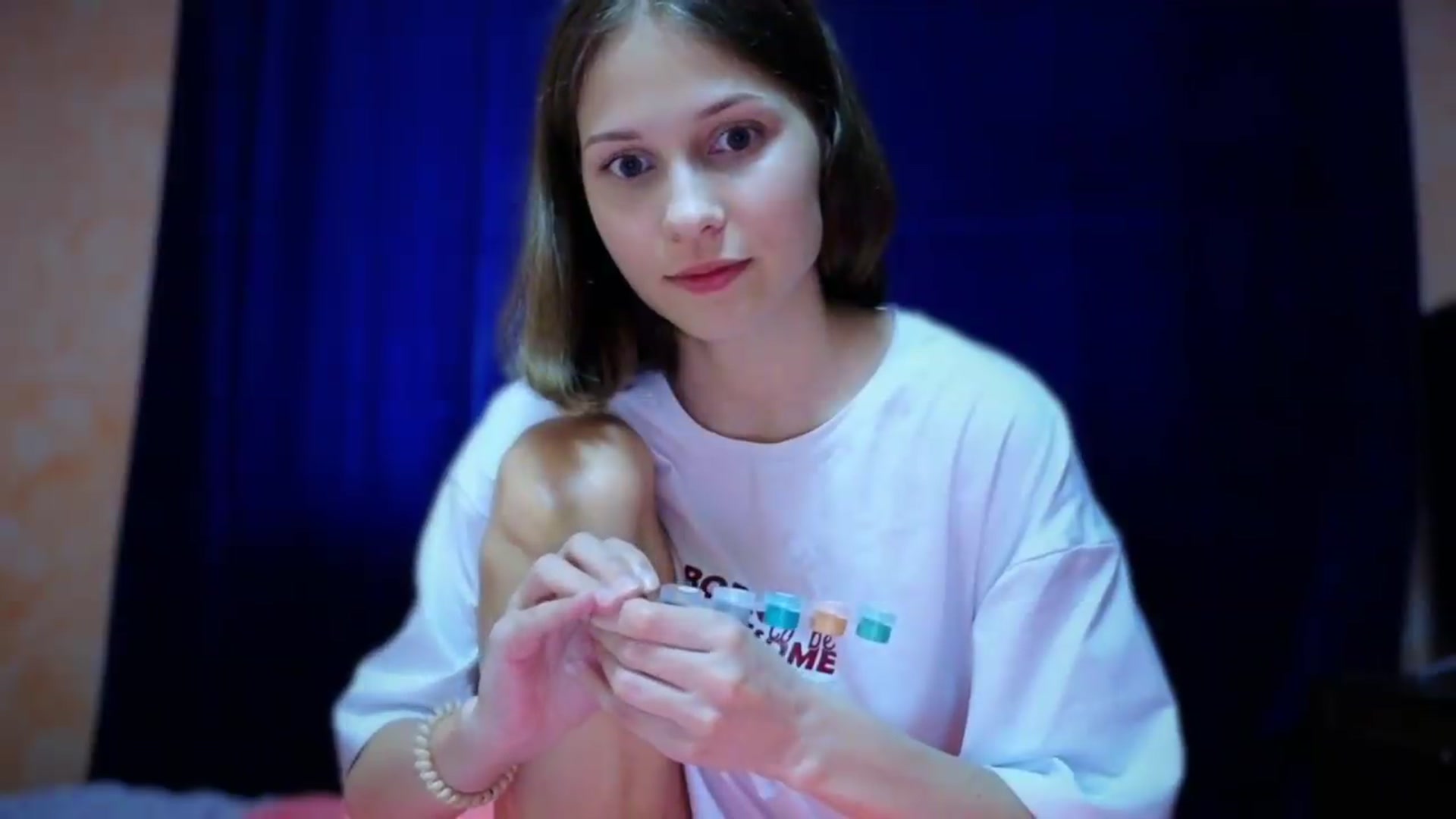 Gallery image thumbnail from Small_Emma0's myfreecams stream on, 07/31/2026, 11:58 image 14 of 20