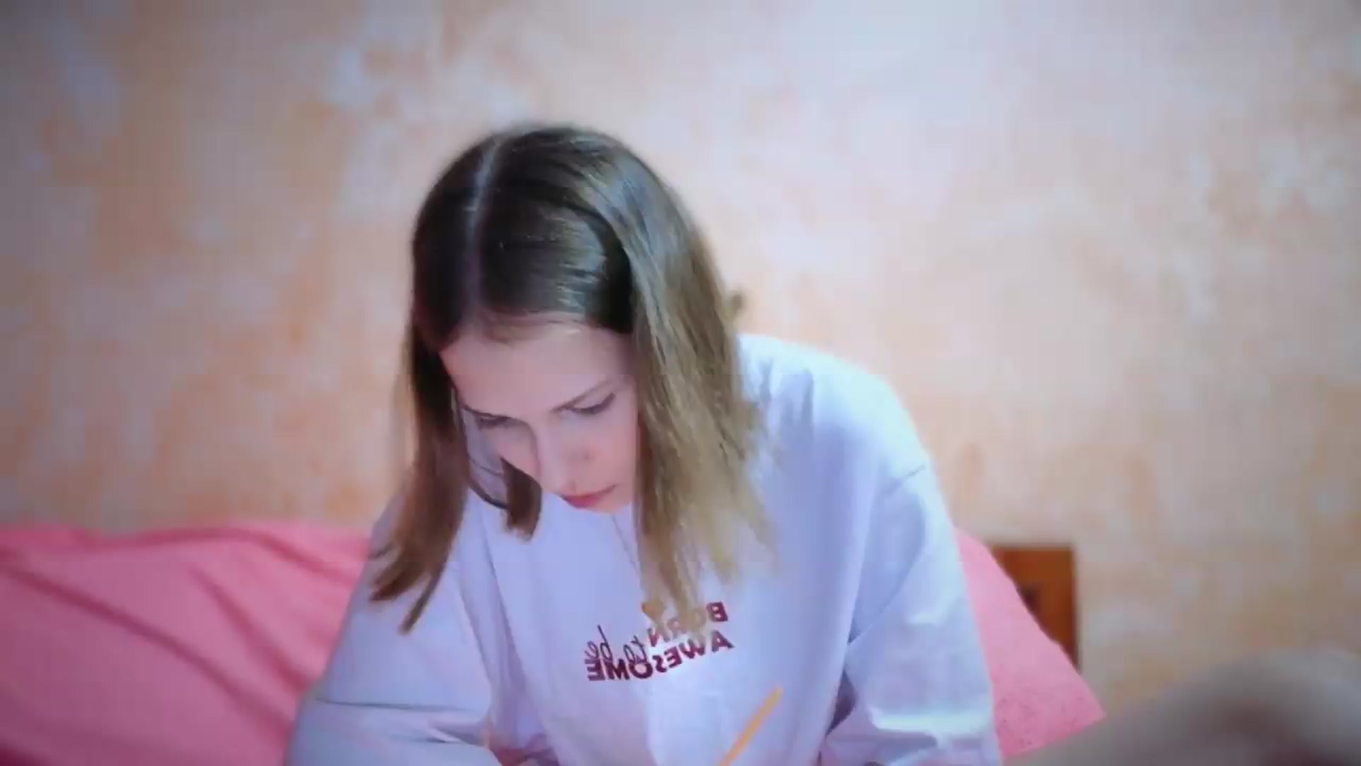 Gallery image thumbnail from Small_Emma0's myfreecams stream on, 08/08/2026, 11:55 image 13 of 20