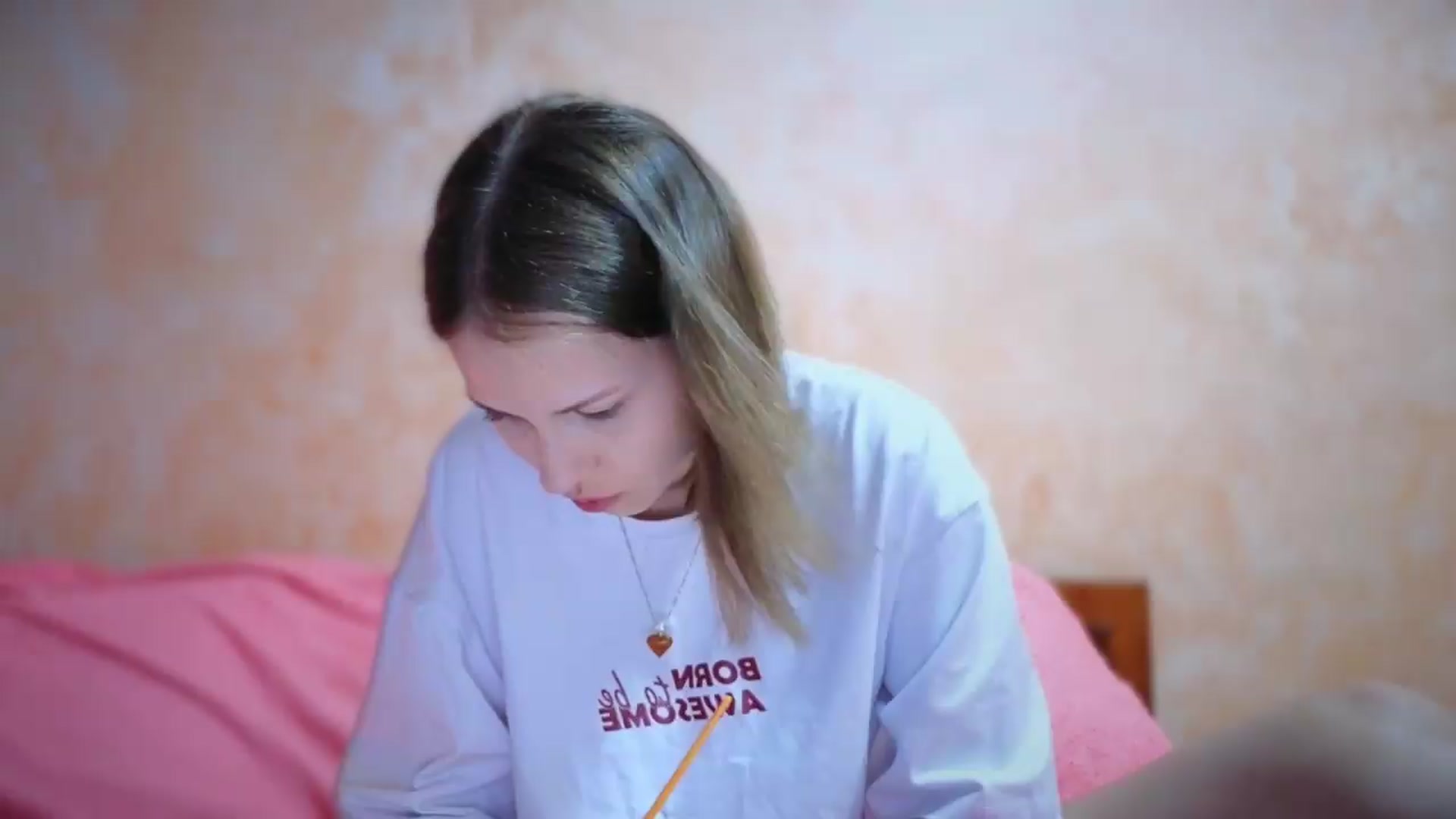 Gallery image thumbnail from Small_Emma0's myfreecams stream on, 08/08/2026, 11:55 image 12 of 20