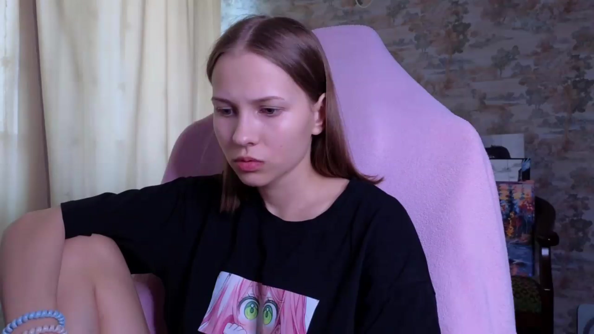 Gallery image thumbnail from Small_Emma0's myfreecams stream on, 08/15/2026, 13:00 image 4 of 20