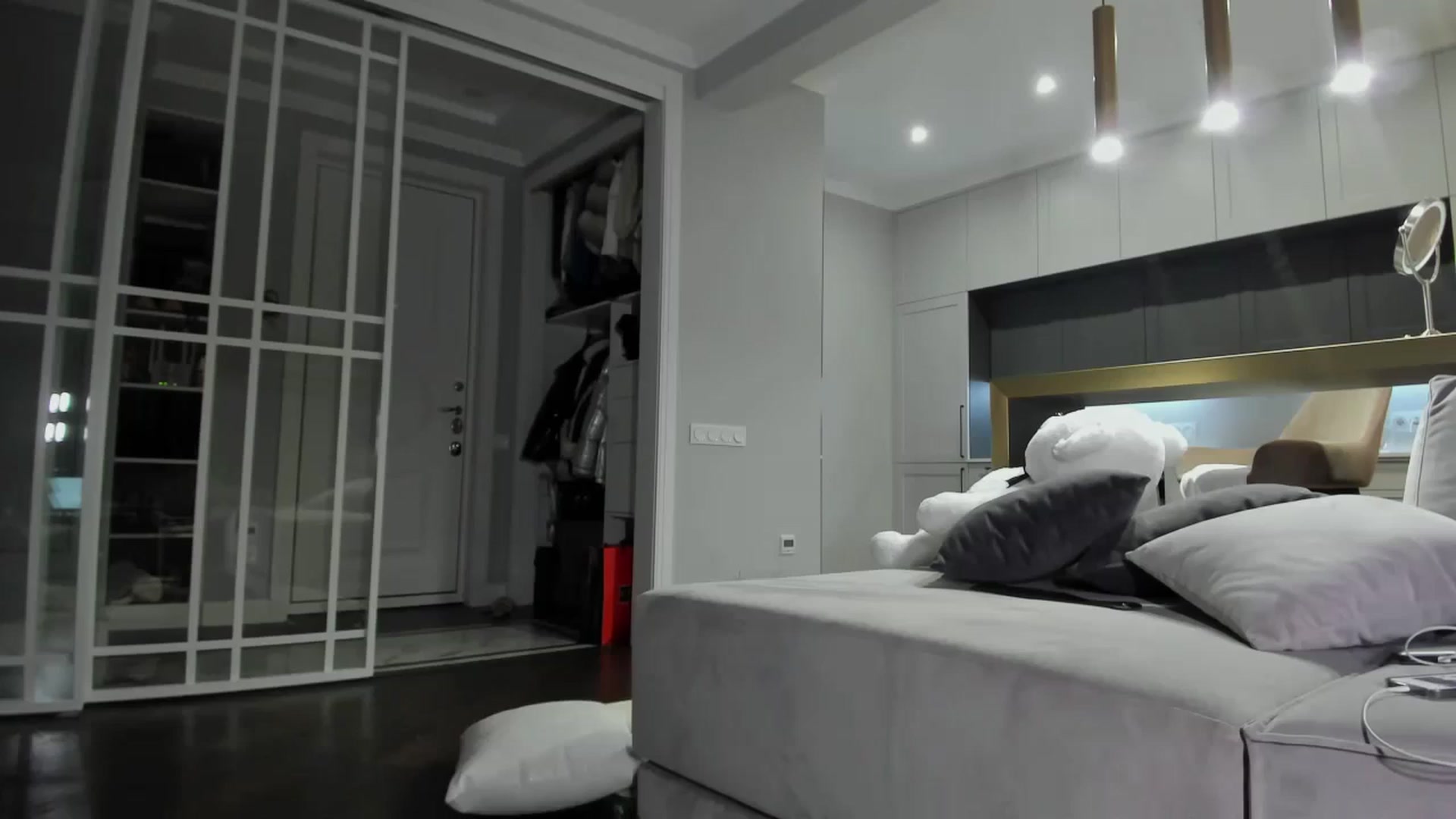 Gallery image thumbnail from Smart_Cat's myfreecams stream on, 11/08/2023, 02:40 image 3 of 20