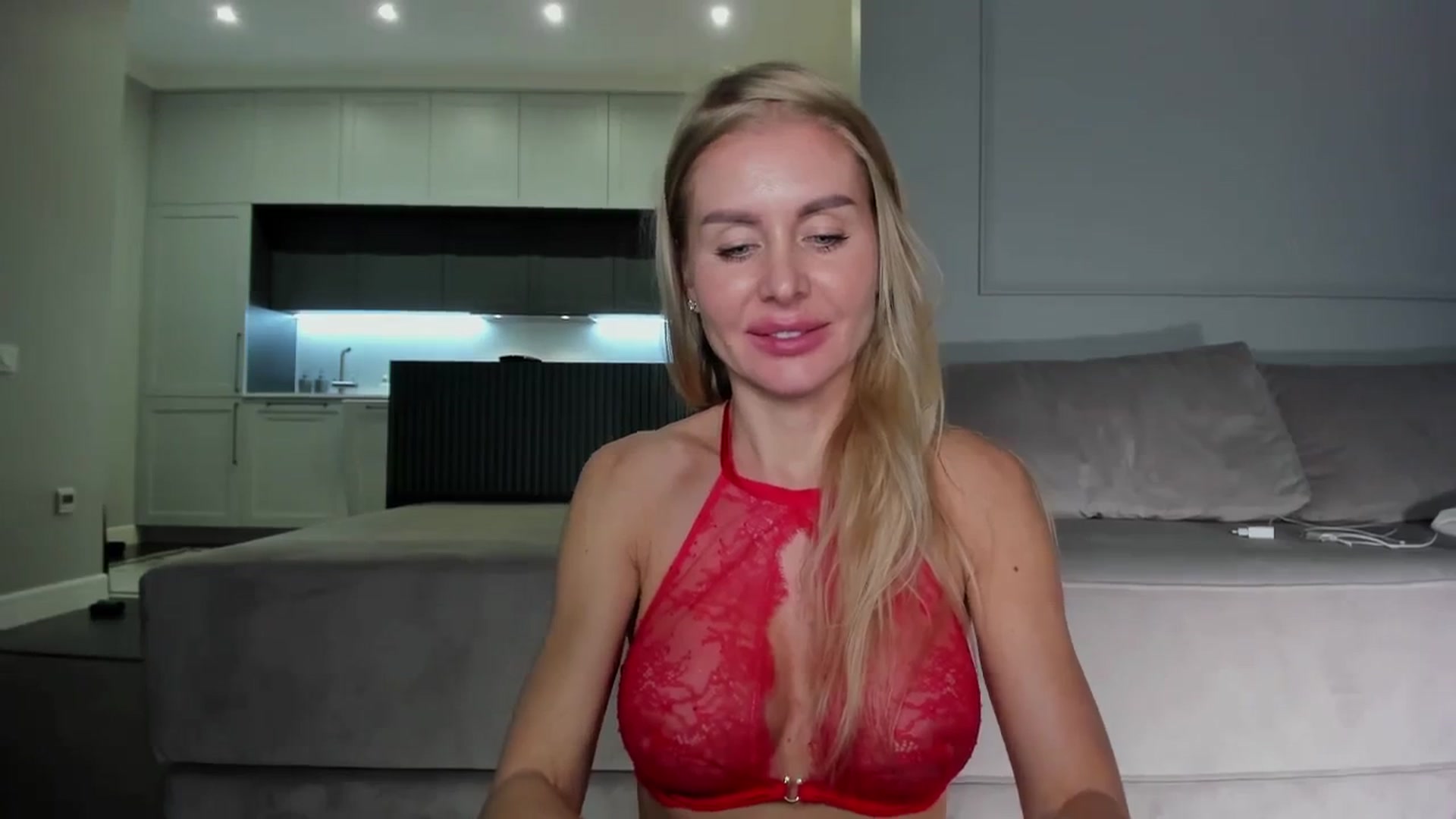 Gallery image thumbnail from Smart_Cat's myfreecams stream on, 03/29/2024, 02:29 image 10 of 20