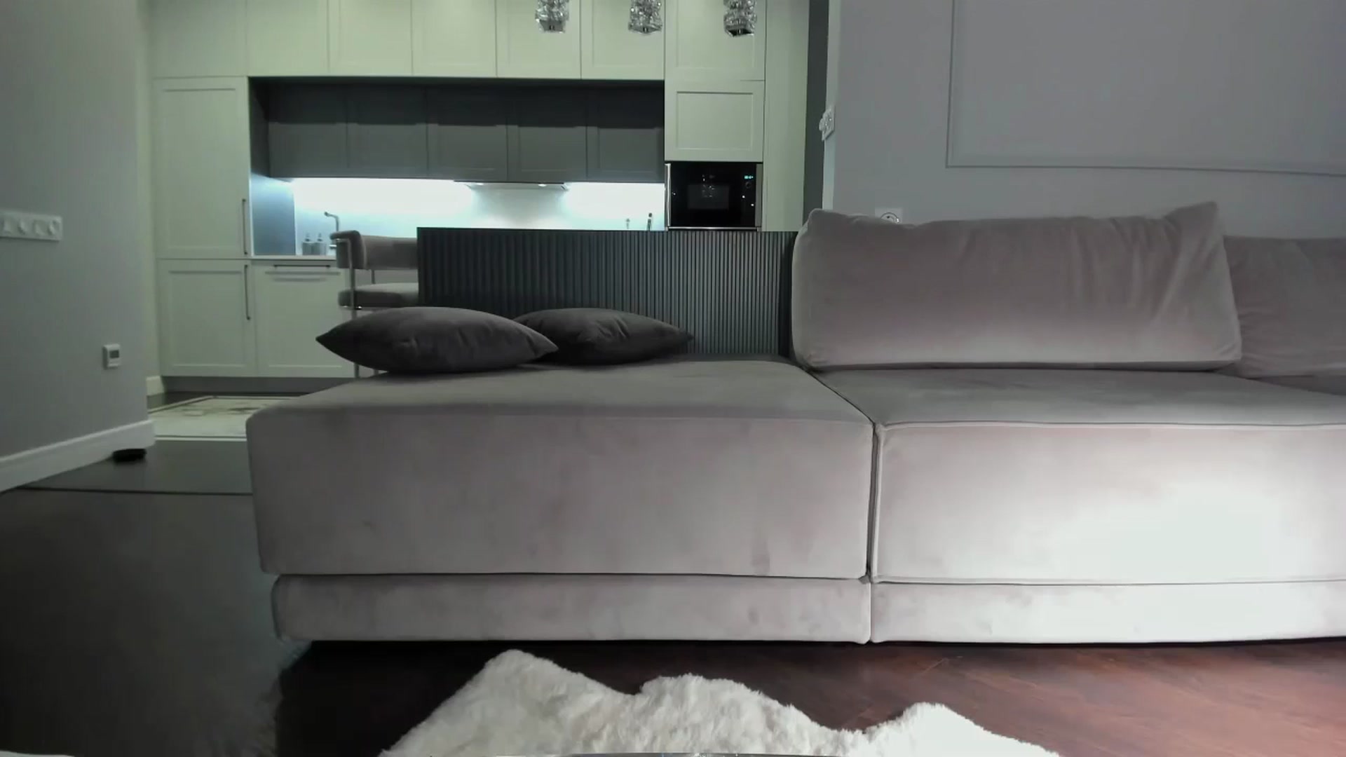 Gallery image thumbnail from Smart_Cat's myfreecams stream on, 04/22/2024, 02:07 image 18 of 20