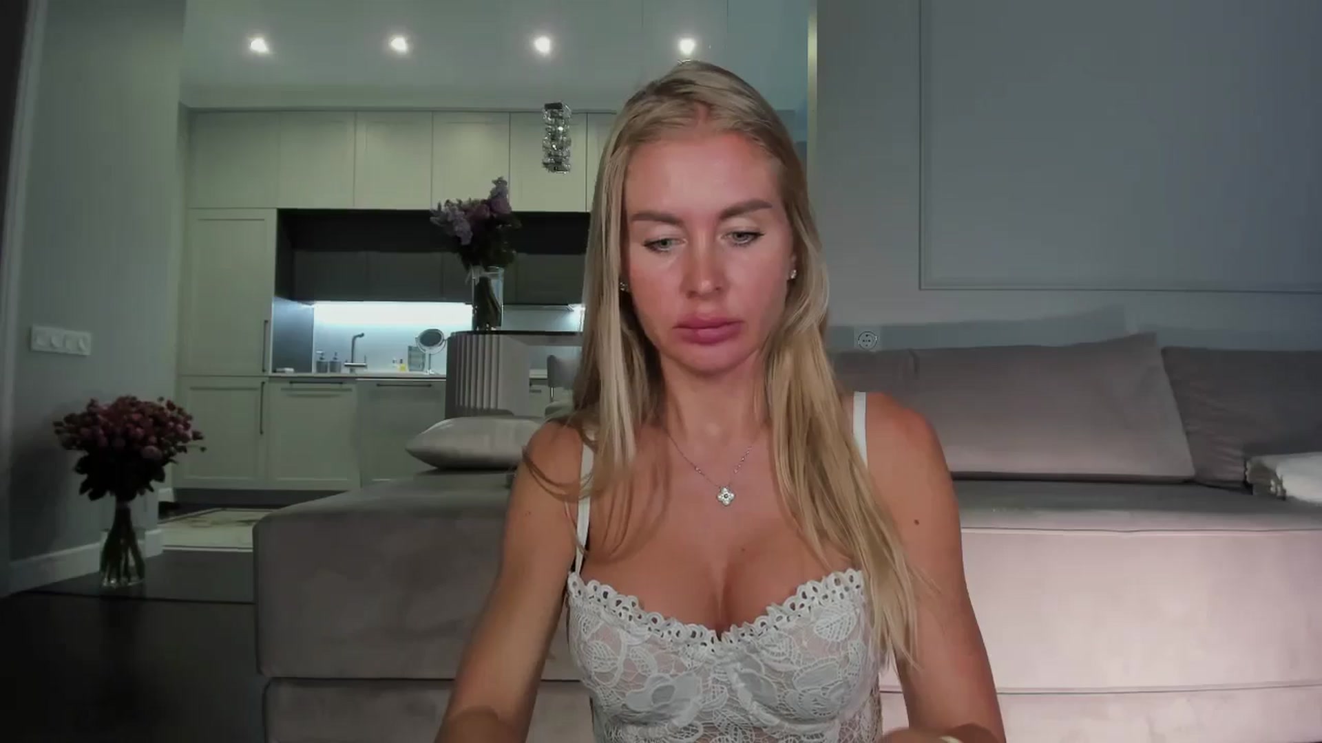 Gallery image thumbnail from Smart_Cat's myfreecams stream on, 05/29/2024, 03:30 image 2 of 20