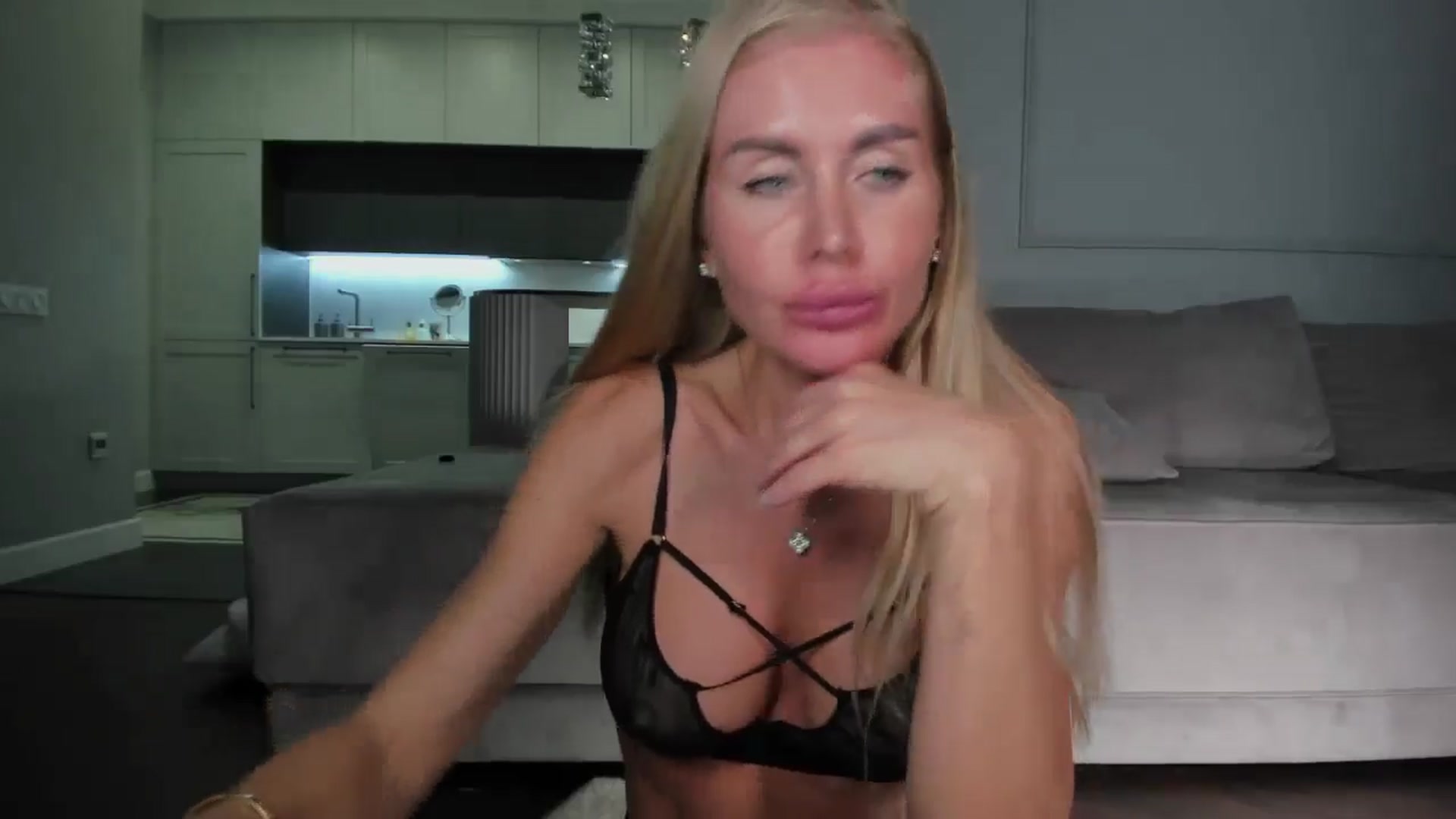 Gallery image thumbnail from Smart_Cat's myfreecams stream on, 06/09/2024, 01:37 image 9 of 20