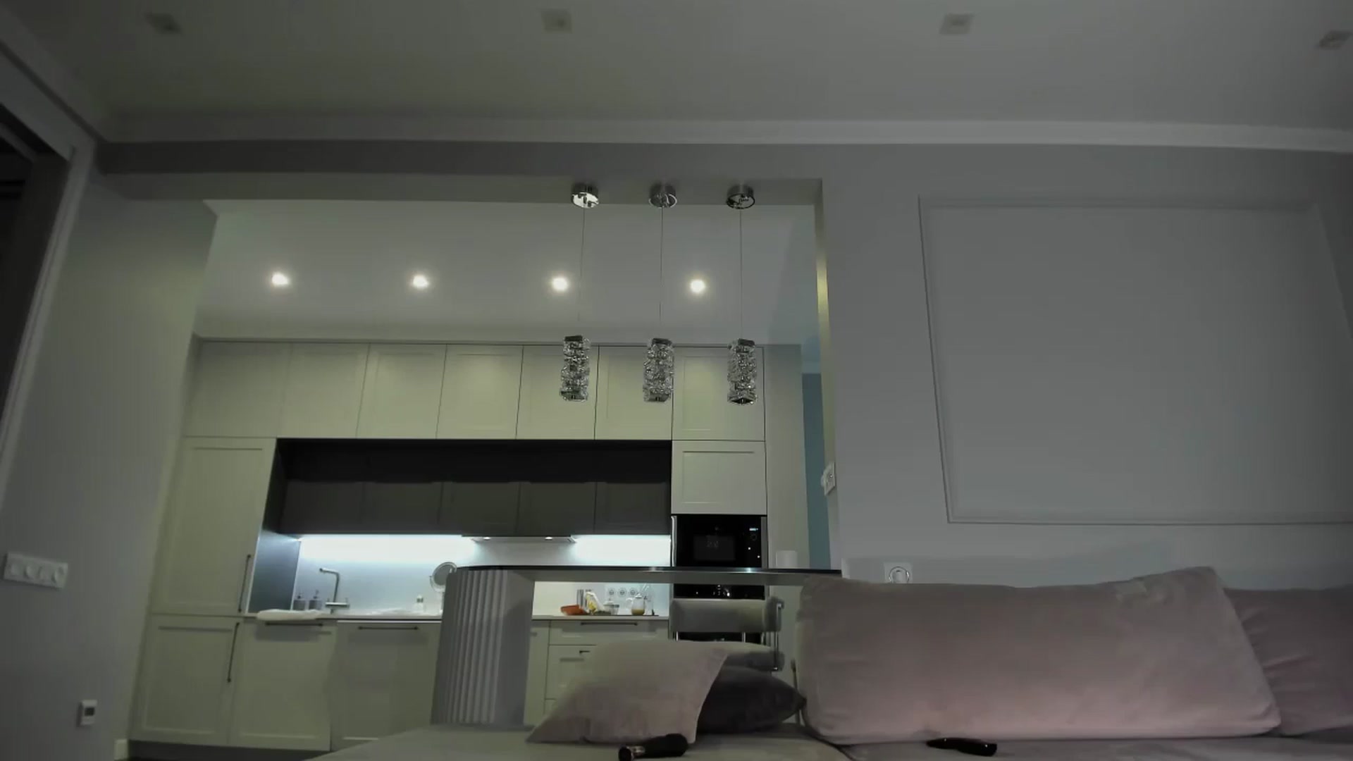 Gallery image thumbnail from Smart_Cat's myfreecams stream on, 06/11/2024, 02:16 image 3 of 20