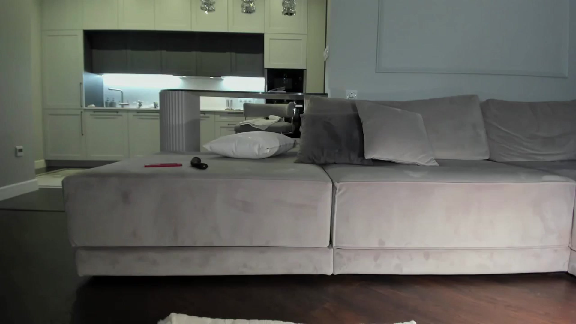 Gallery image thumbnail from Smart_Cat's myfreecams stream on, 07/19/2024, 24:51 image 7 of 20