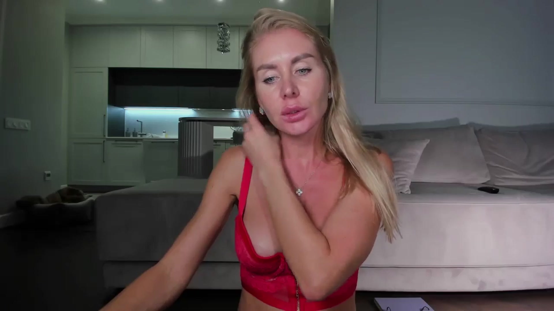 Gallery image thumbnail from Smart_Cat's myfreecams stream on, 09/01/2024, 23:29 image 15 of 20