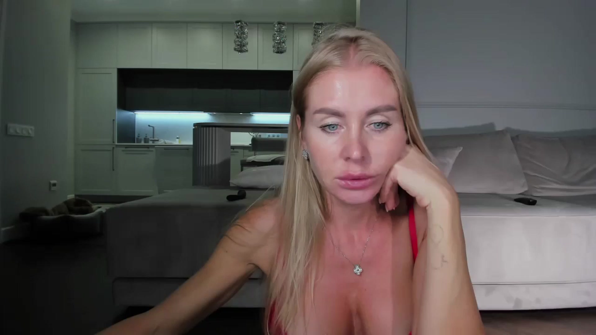 Gallery image thumbnail from Smart_Cat's myfreecams stream on, 09/01/2024, 23:29 image 3 of 20