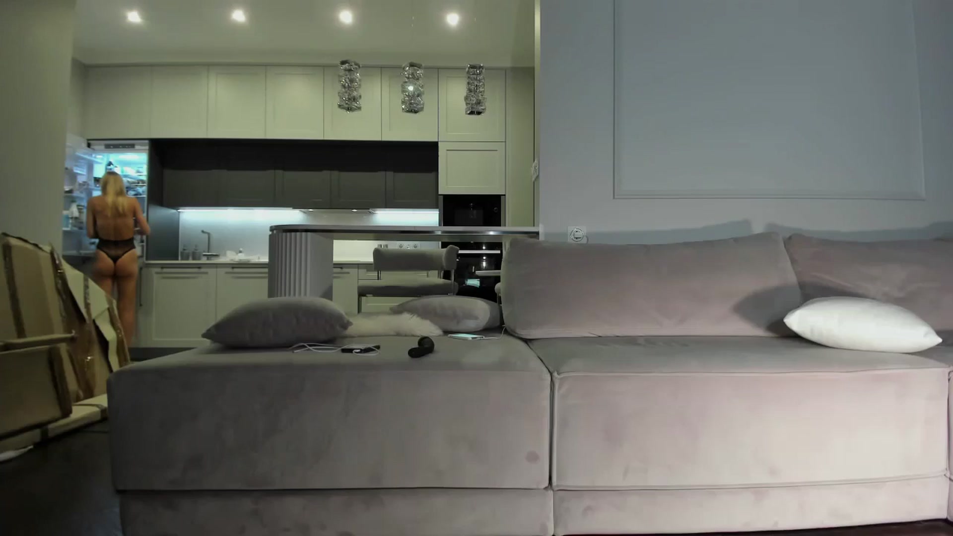 Gallery image thumbnail from Smart_Cat's myfreecams stream on, 10/19/2024, 01:10 image 12 of 20