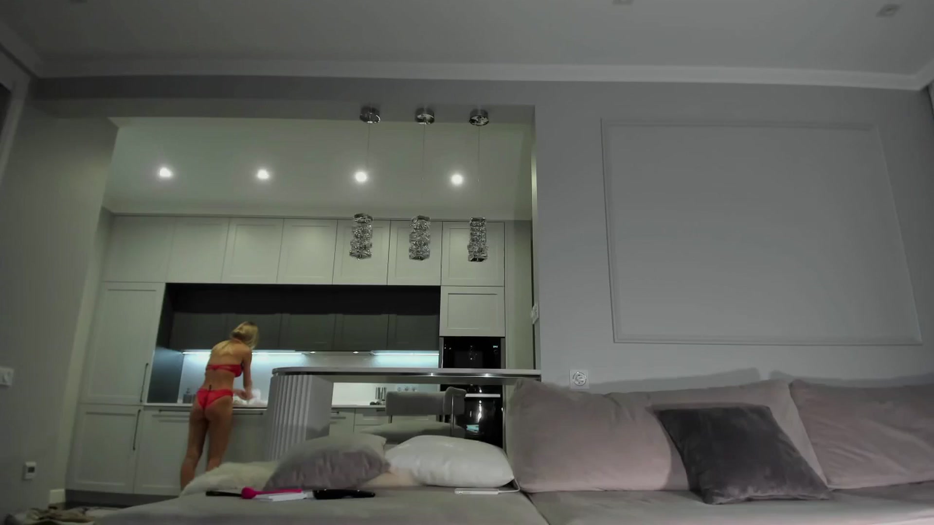 Gallery image thumbnail from Smart_Cat's myfreecams stream on, 10/27/2024, 02:43 image 3 of 20