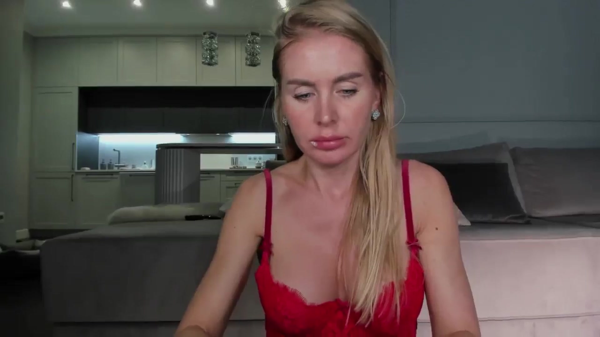 Gallery image thumbnail from Smart_Cat's myfreecams stream on, 01/24/2025, 02:30 image 13 of 20