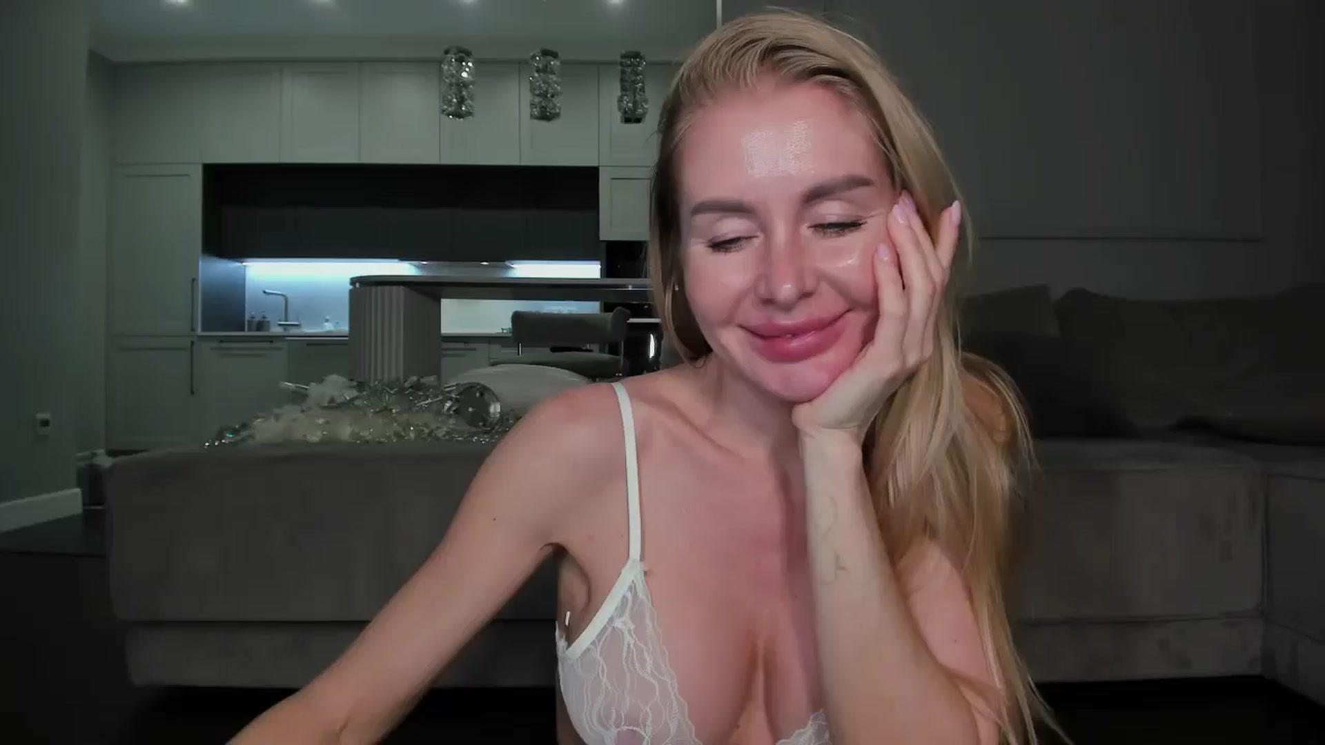 Gallery image thumbnail from Smart_Cat's myfreecams stream on, 02/11/2025, 03:15 image 17 of 20