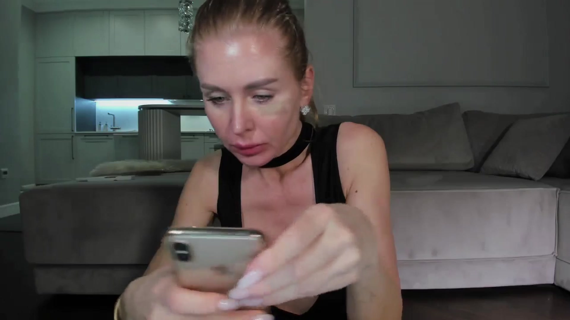 Gallery image thumbnail from Smart_Cat's myfreecams stream on, 03/12/2025, 01:54 image 3 of 20