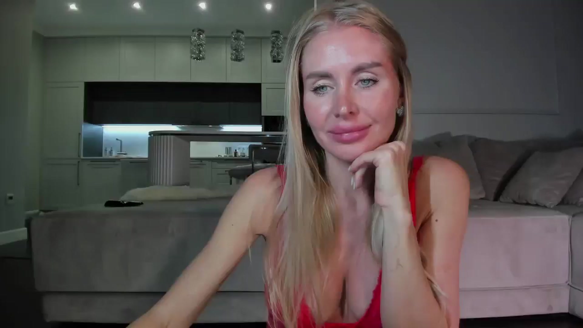 Gallery image thumbnail from Smart_Cat's myfreecams stream on, 04/30/2025, 01:49 image 20 of 20