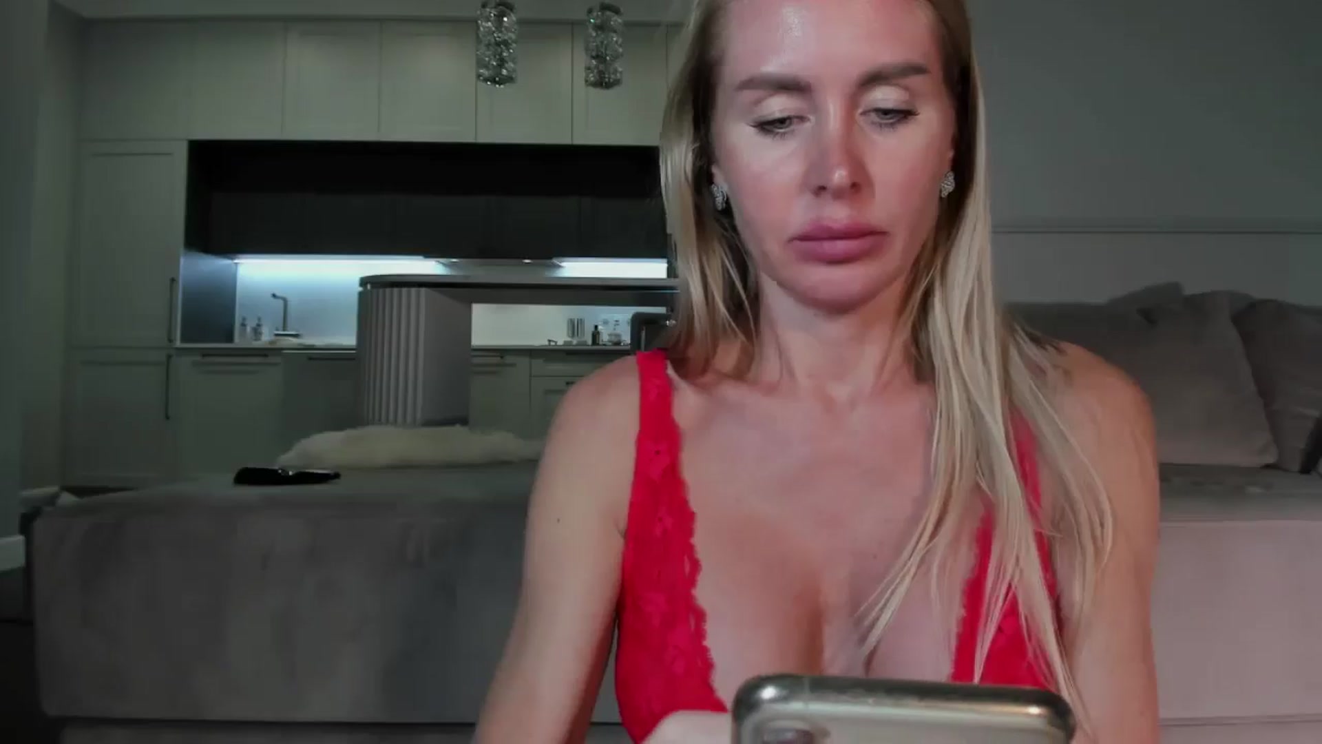 Gallery image thumbnail from Smart_Cat's myfreecams stream on, 04/30/2025, 02:36 image 2 of 20