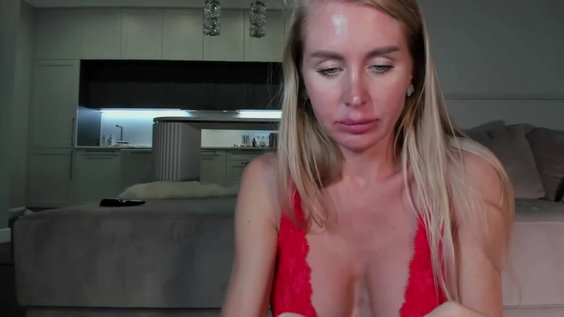 Gallery image thumbnail from Smart_Cat's myfreecams stream on, 04/30/2025, 02:36 image 4 of 20