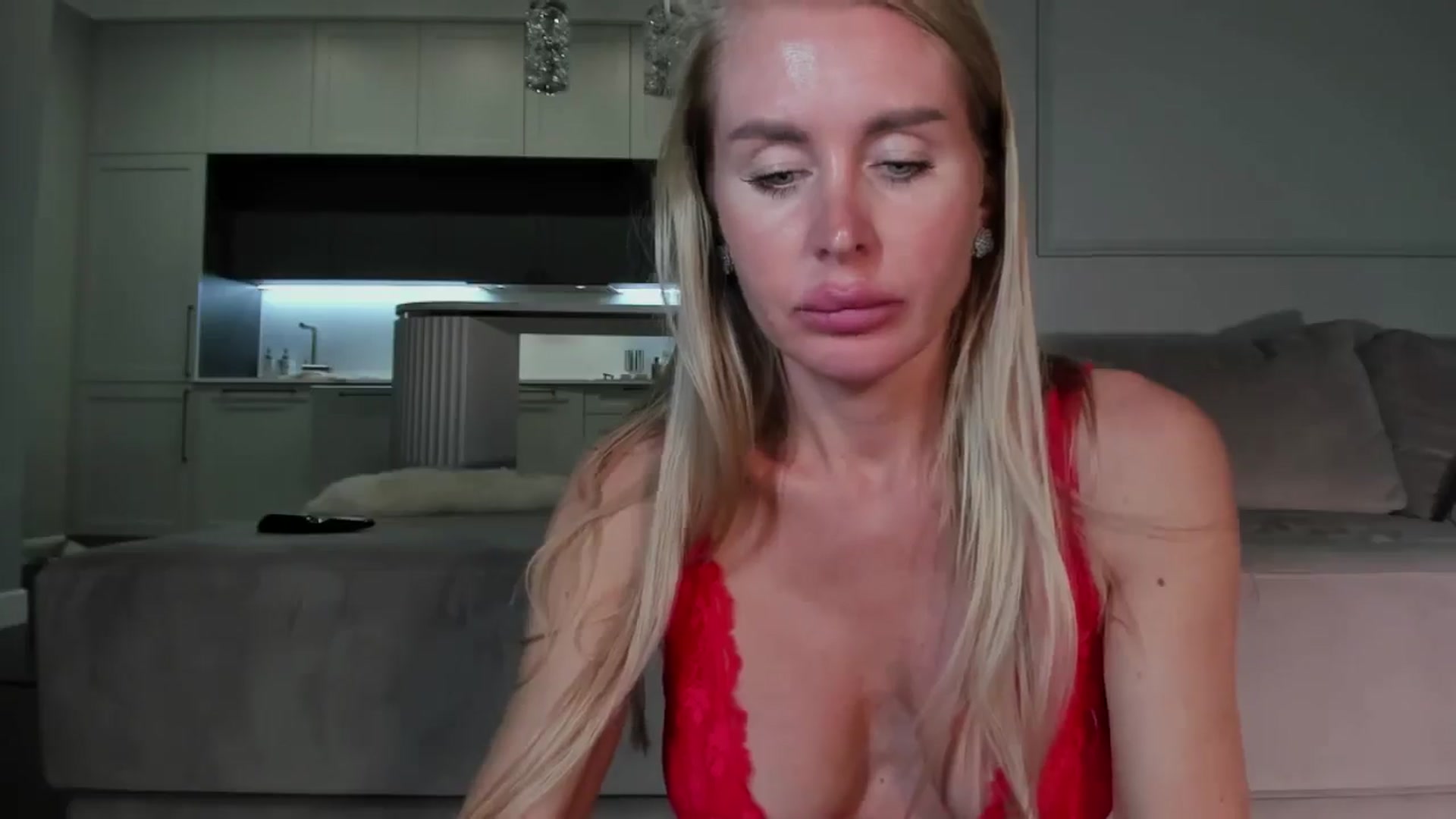 Gallery image thumbnail from Smart_Cat's myfreecams stream on, 04/30/2025, 02:36 image 3 of 20