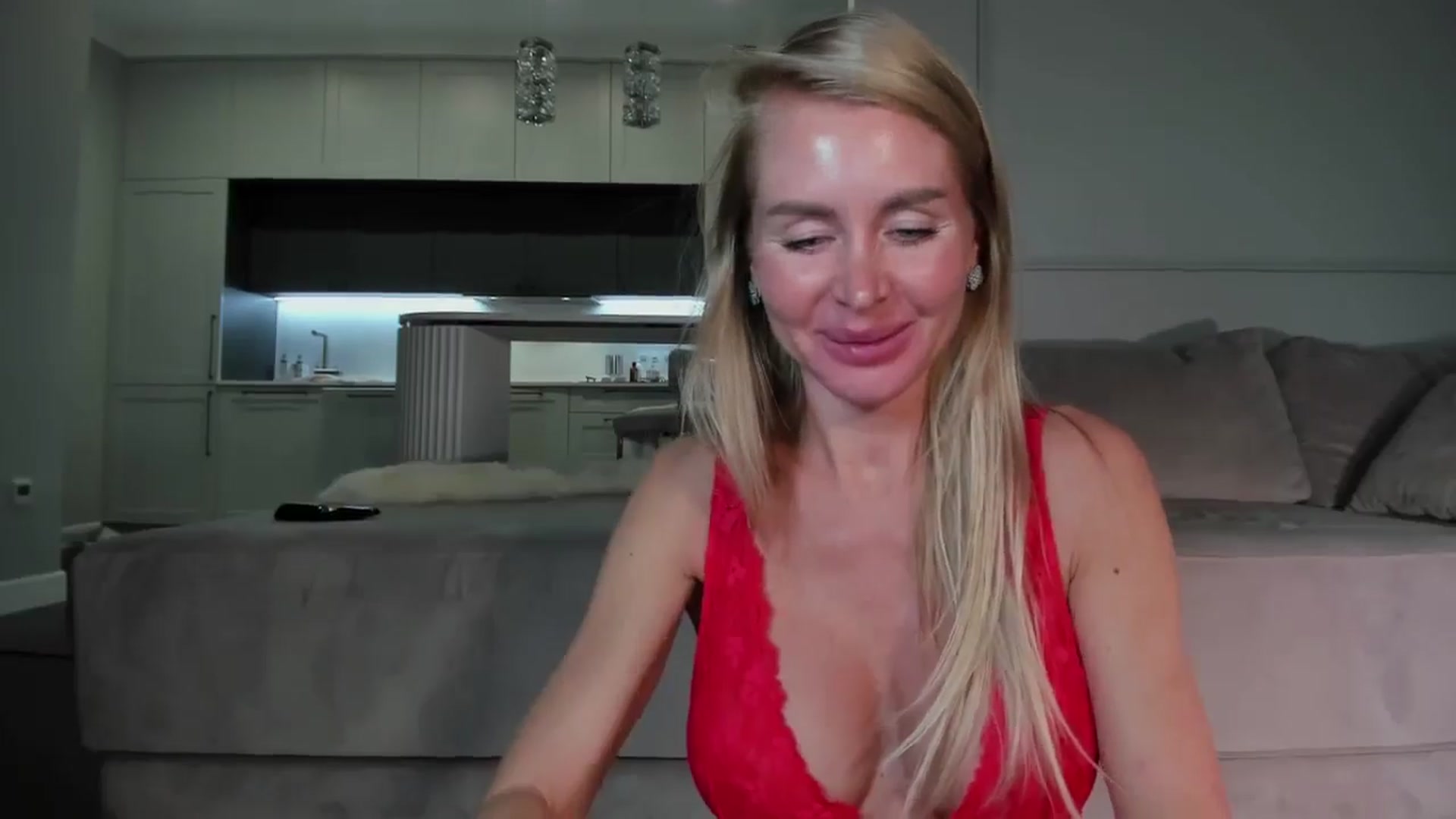 Gallery image thumbnail from Smart_Cat's myfreecams stream on, 04/30/2025, 02:36 image 10 of 20