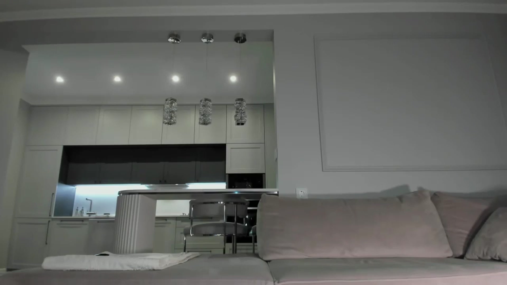Gallery image thumbnail from Smart_Cat's myfreecams stream on, 05/01/2025, 02:47 image 4 of 20