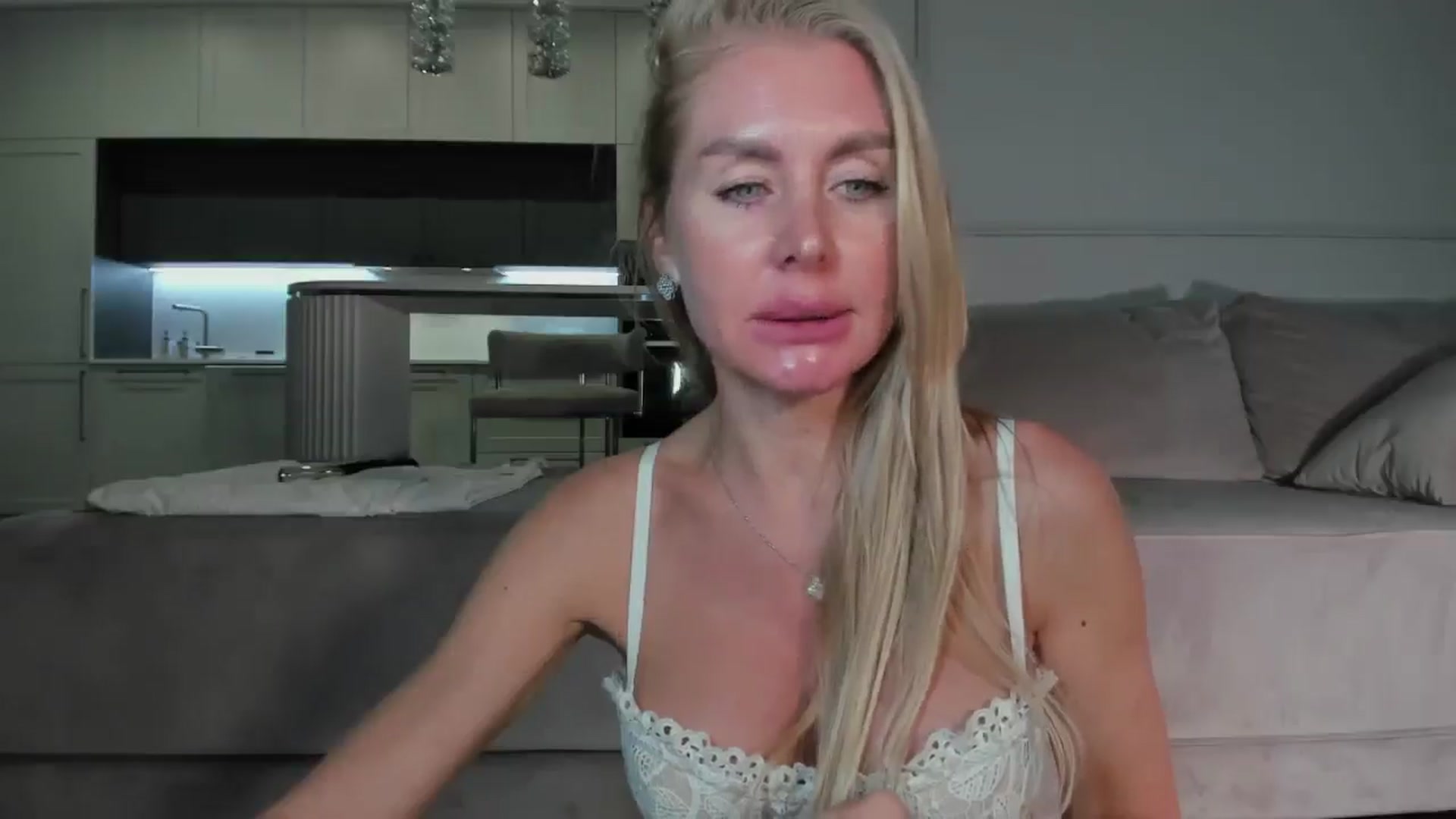 Gallery image thumbnail from Smart_Cat's myfreecams stream on, 05/06/2025, 01:47 image 20 of 20