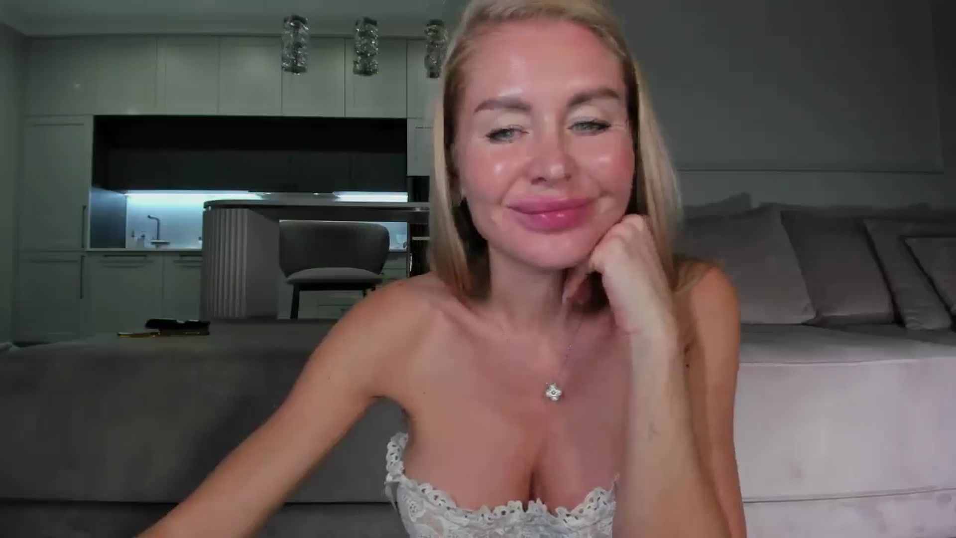 Gallery image thumbnail from Smart_Cat's myfreecams stream on, 09/03/2025, 02:31 image 10 of 20