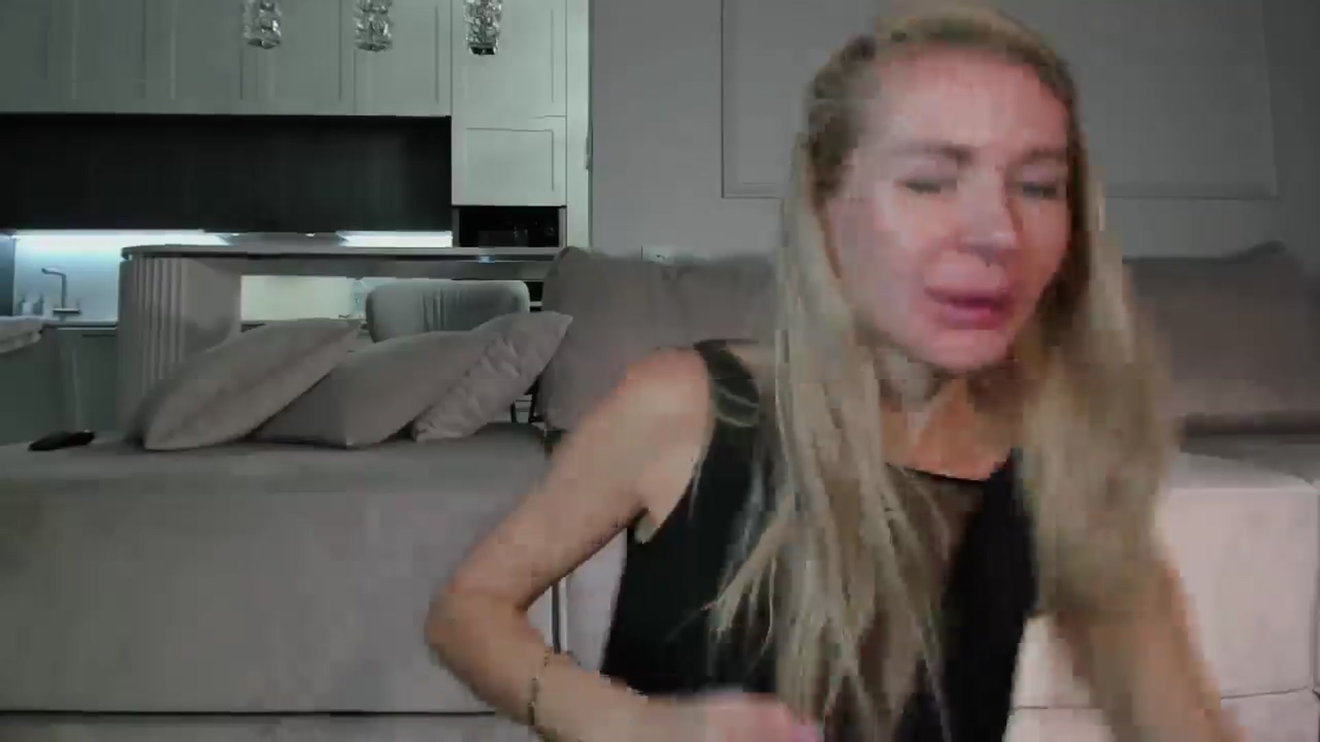 Gallery image thumbnail from Smart_Cat's myfreecams stream on, 11/20/2025, 04:39 image 5 of 20