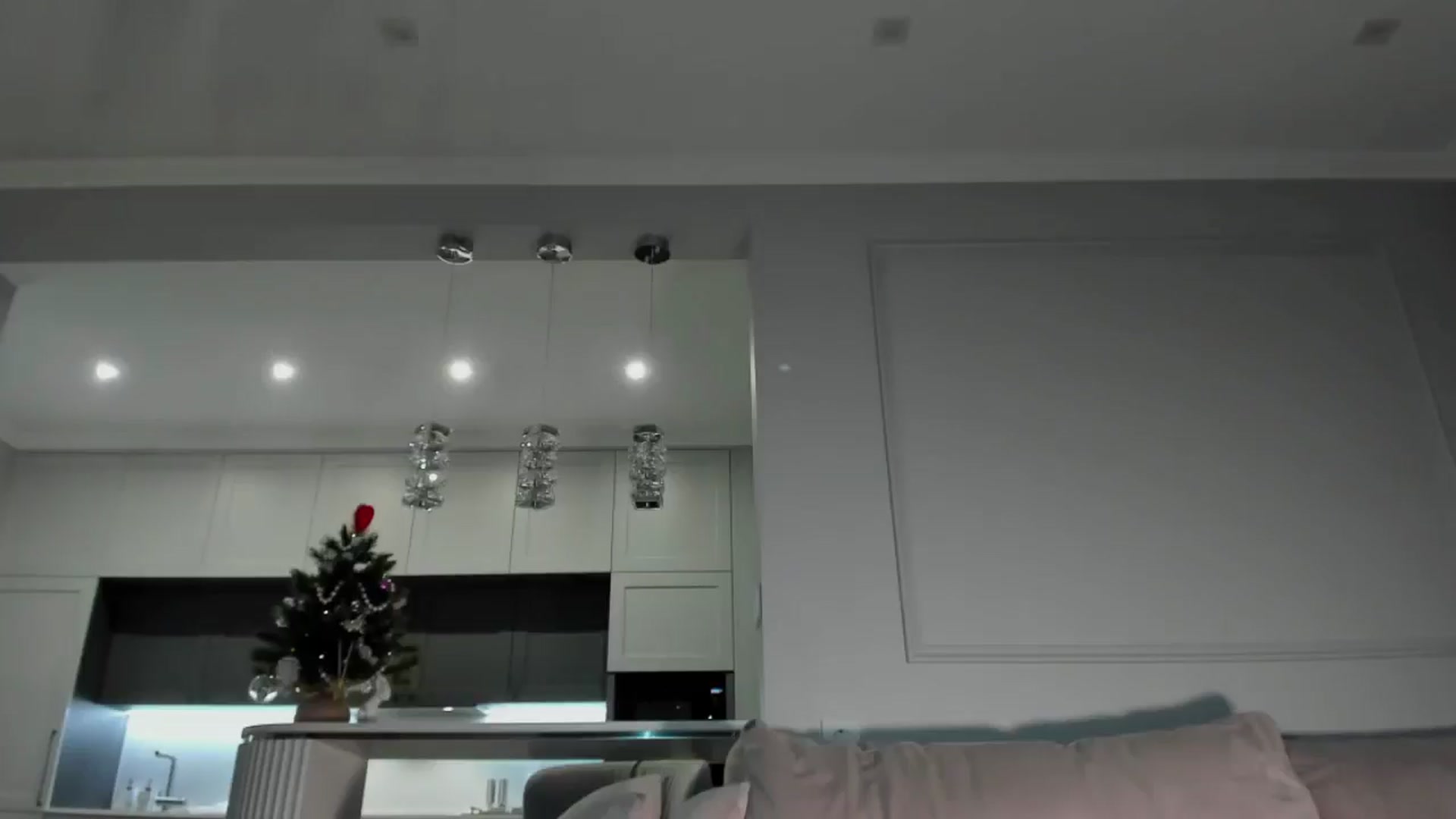 Gallery image thumbnail from Smart_Cat's myfreecams stream on, 12/15/2025, 01:08 image 17 of 20
