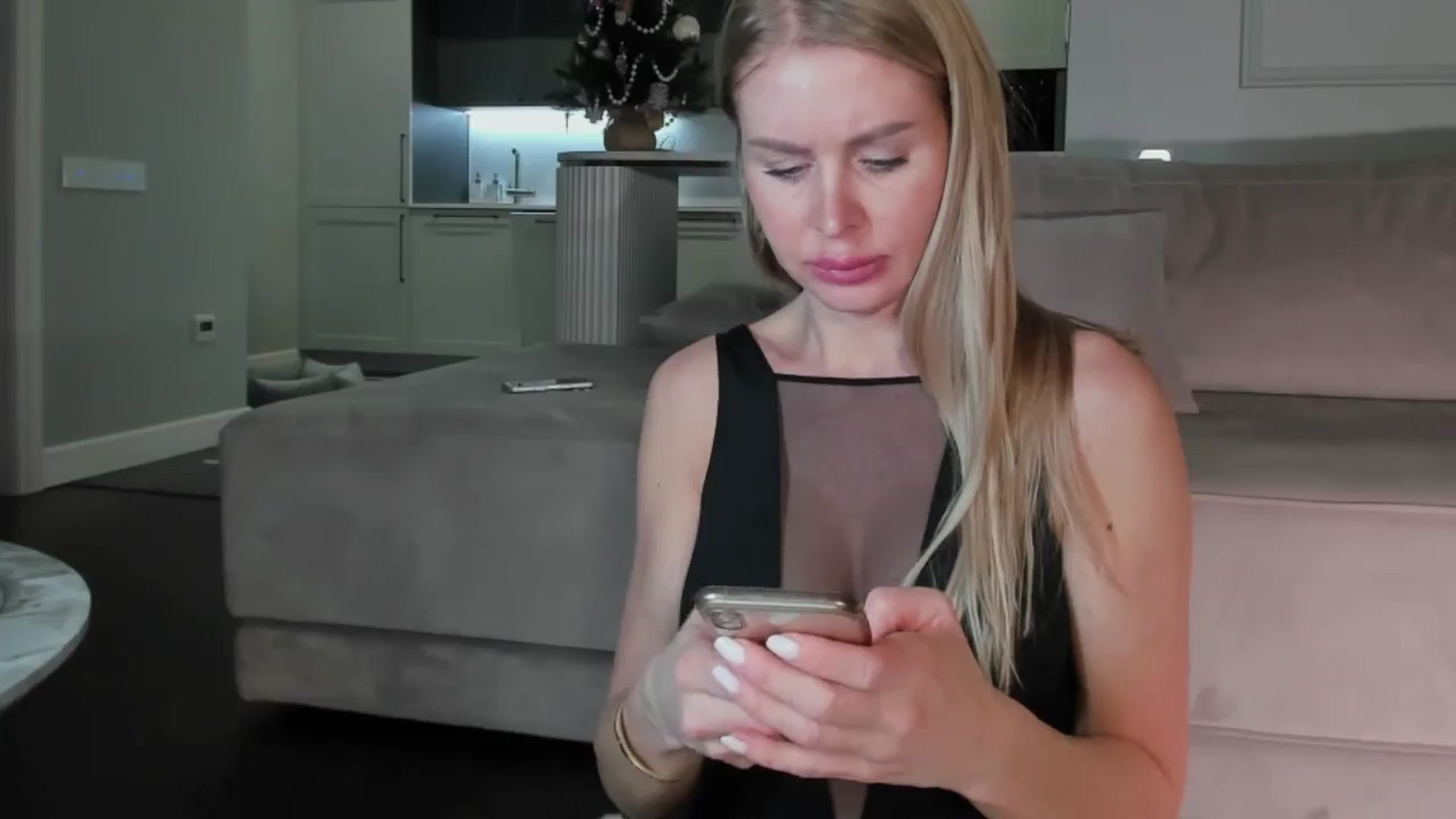 Gallery image thumbnail from Smart_Cat's myfreecams stream on, 02/11/2026, 23:16 image 20 of 20