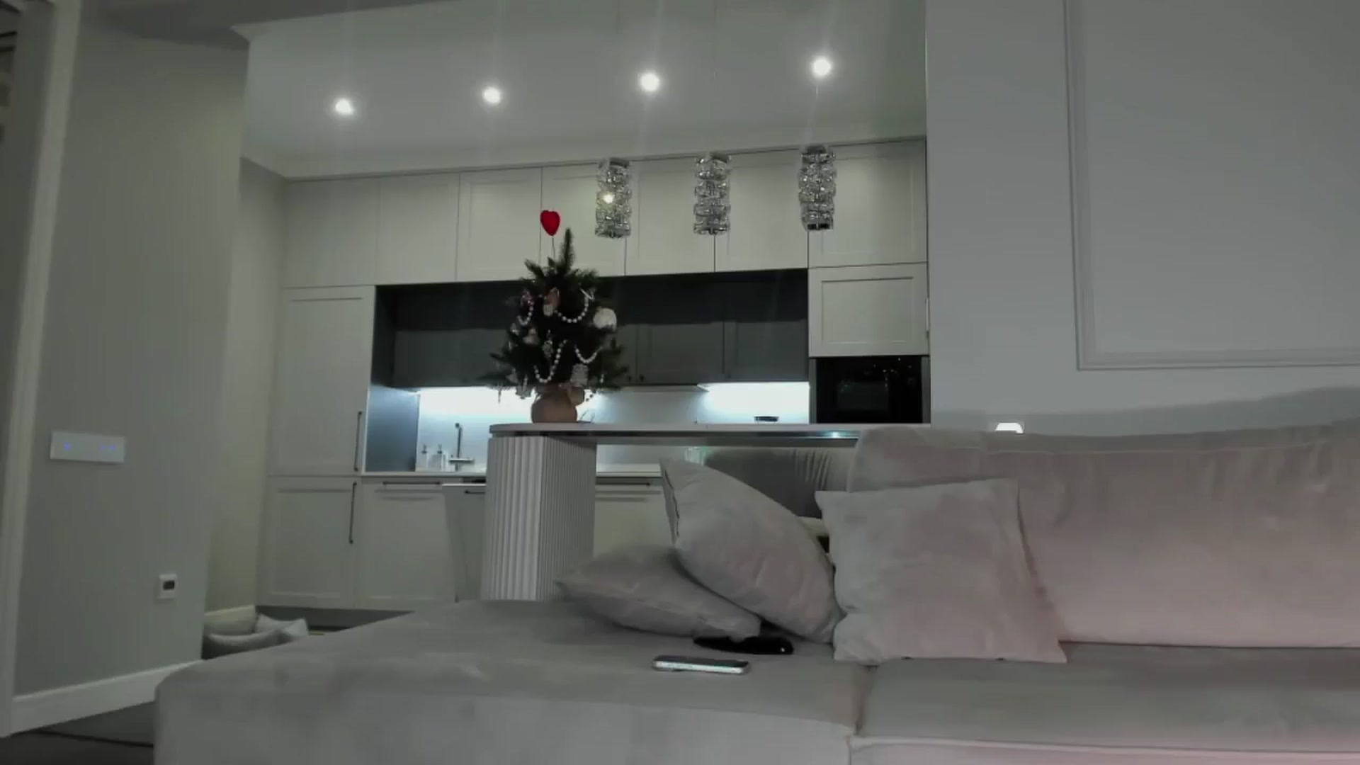 Gallery image thumbnail from Smart_Cat's myfreecams stream on, 02/12/2026, 24:00 image 12 of 20