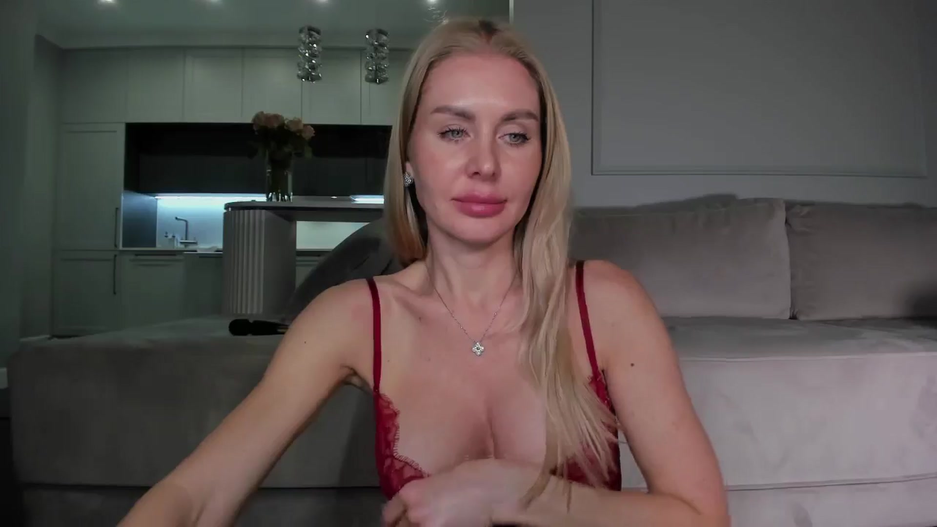 Gallery image thumbnail from Smart_Cat's myfreecams stream on, 02/15/2026, 03:18 image 6 of 20