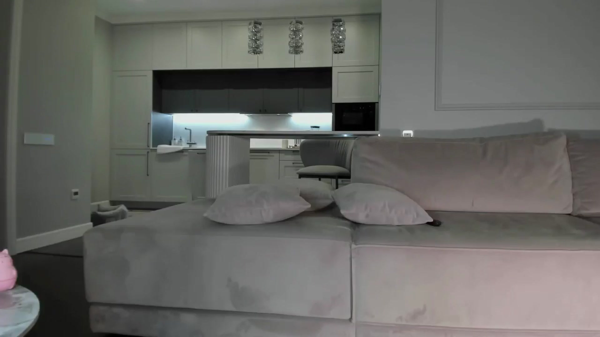Gallery image thumbnail from Smart_Cat's myfreecams stream on, 03/12/2026, 02:00 image 18 of 20