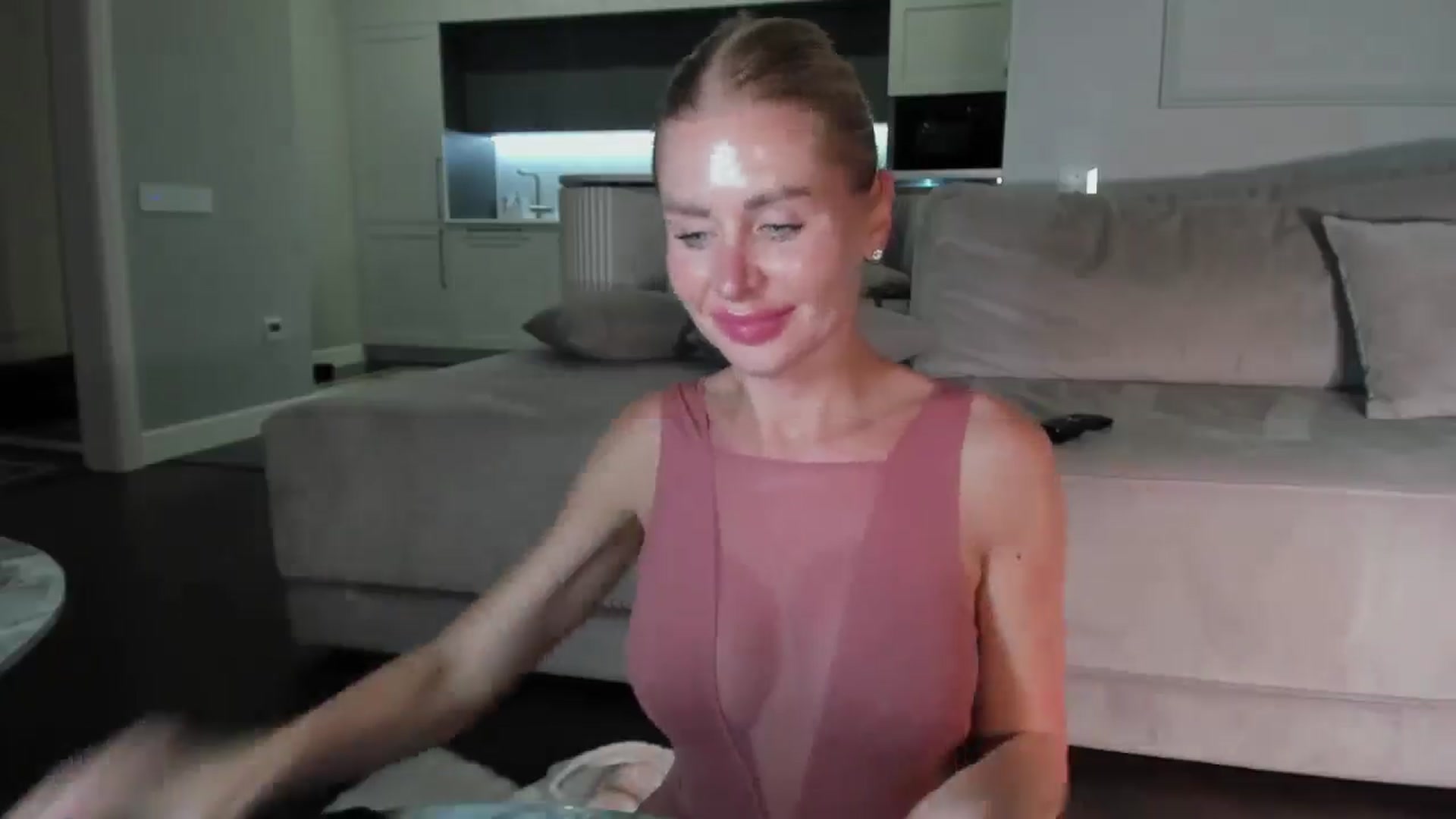 Gallery image thumbnail from Smart_Cat's myfreecams stream on, 03/19/2026, 02:39 image 7 of 20