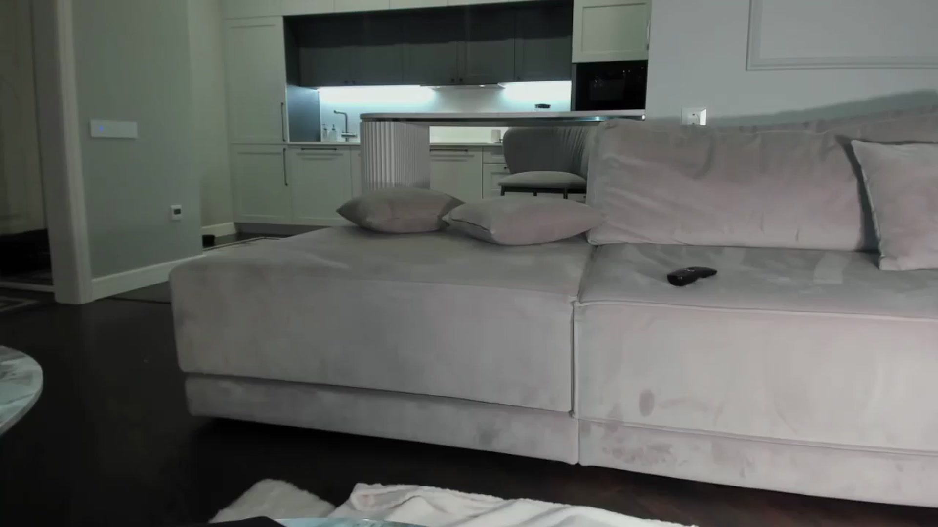 Gallery image thumbnail from Smart_Cat's myfreecams stream on, 03/19/2026, 02:39 image 5 of 20